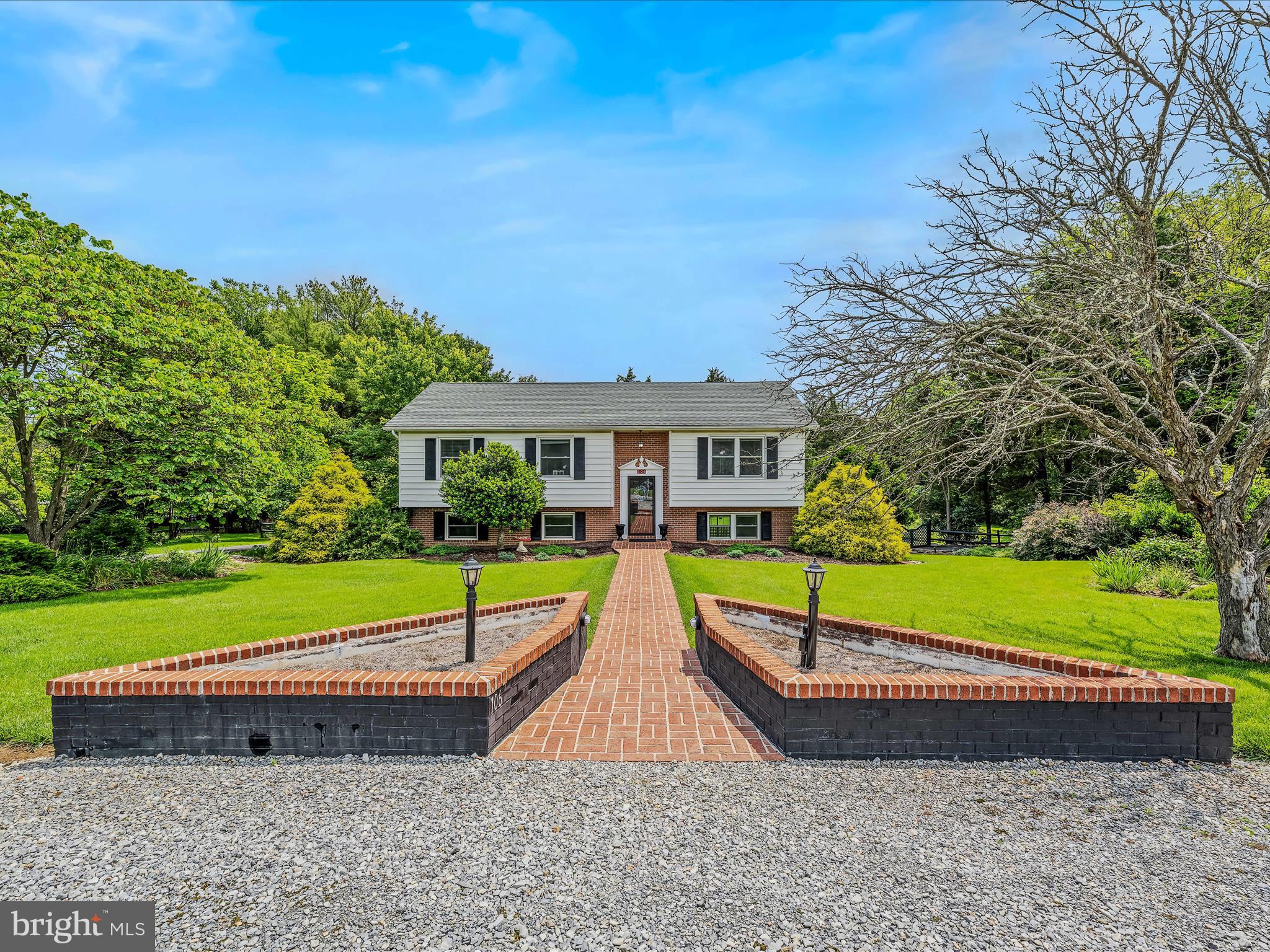 106 MASON FARM DRIVE
