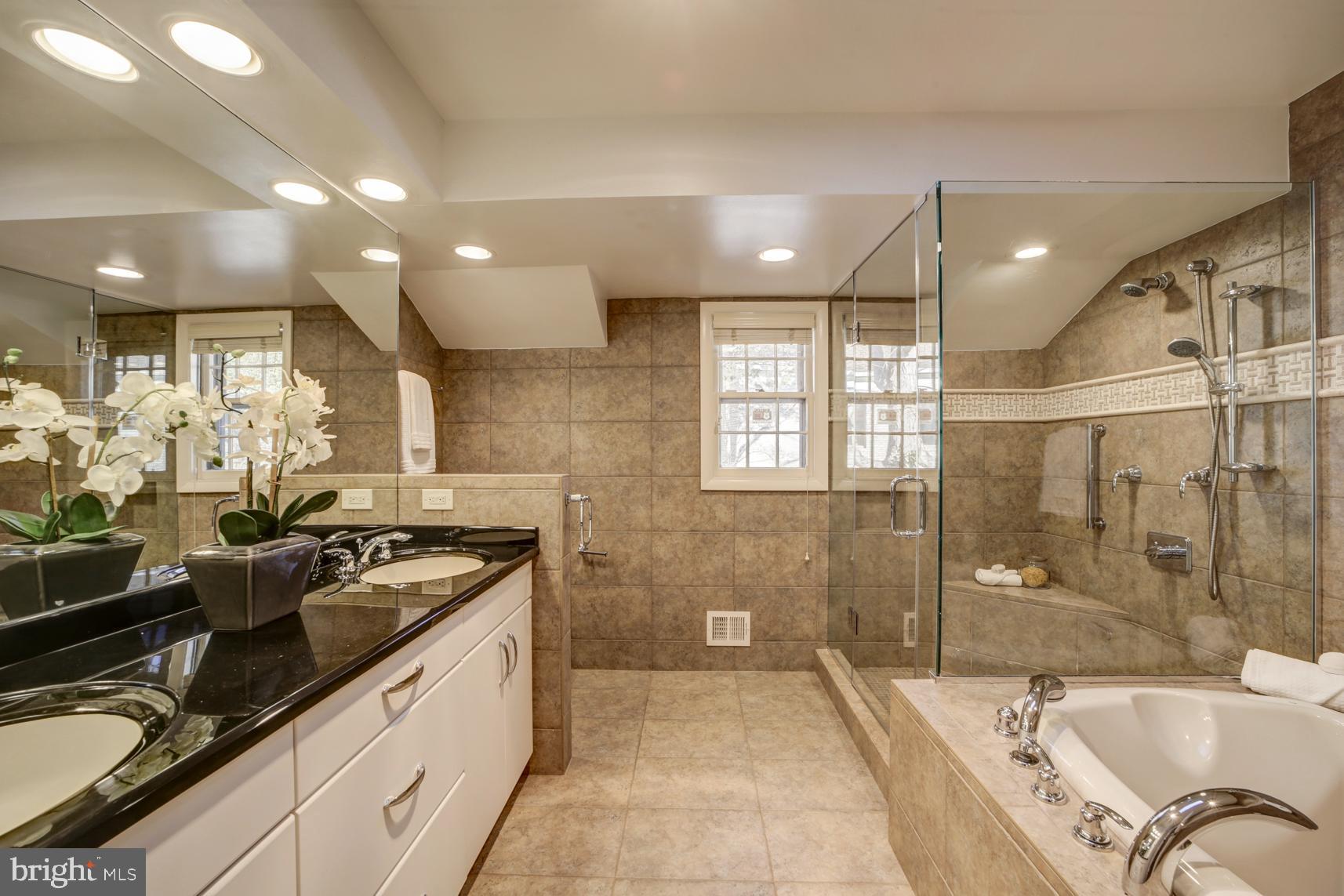 POTOMAC VILLAGE - Residential