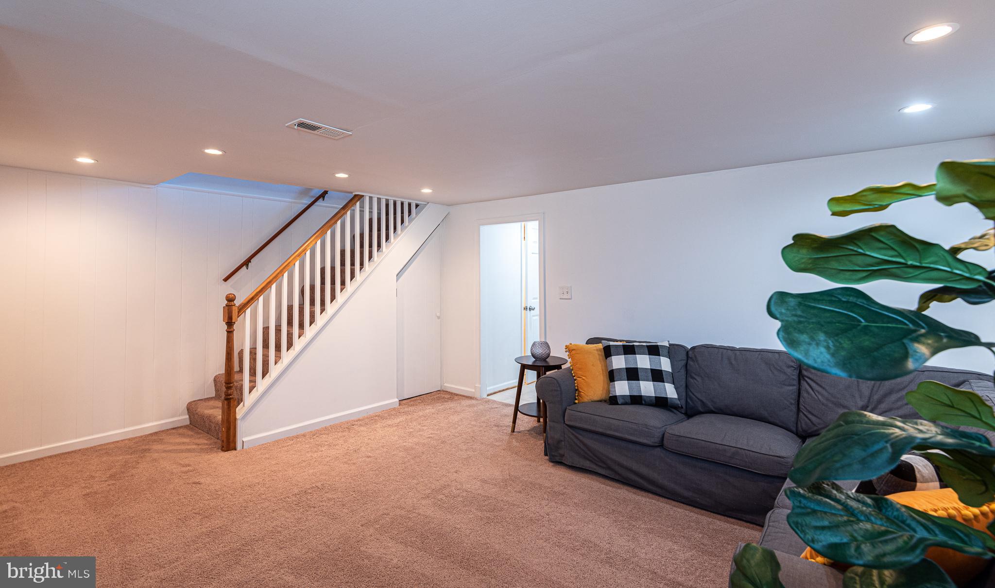 RODGERS FORGE - Residential