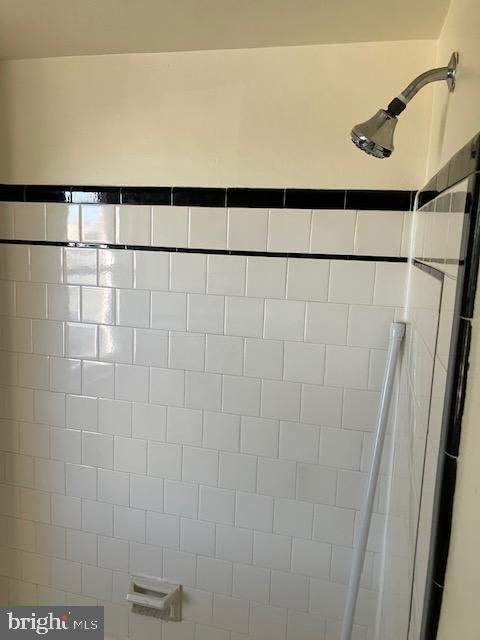 NORTHWOOD - Residential Lease