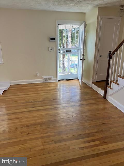 NORTHWOOD - Residential Lease