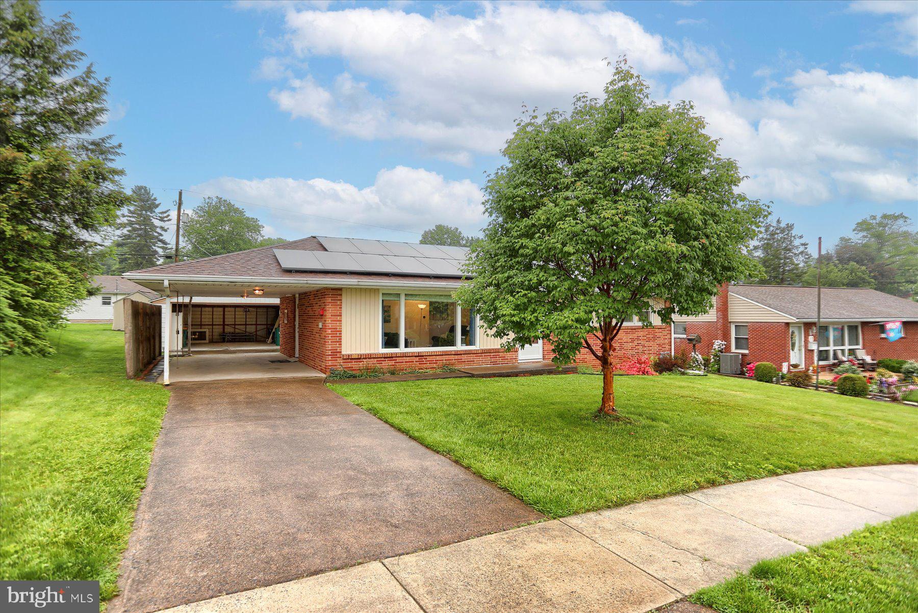 NORTHWOOD HILLS - Residential Lease