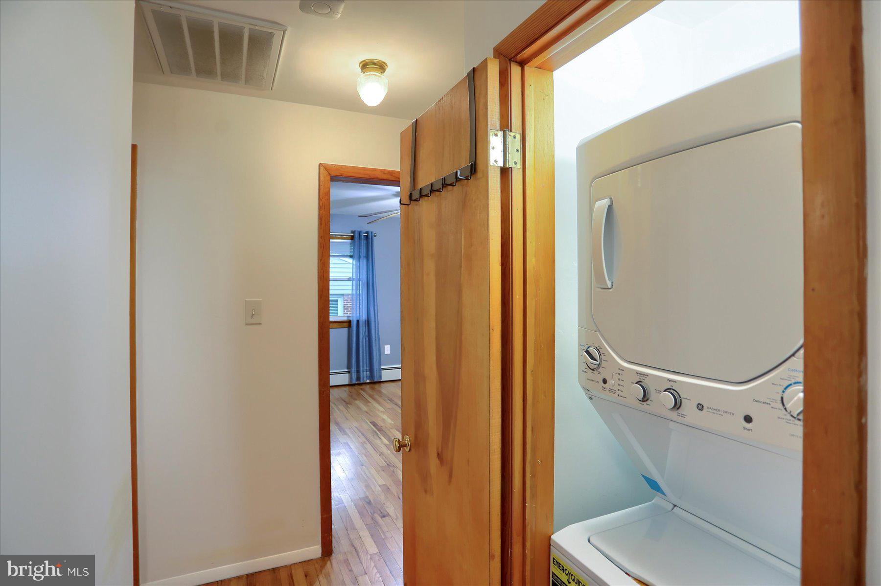 NORTHWOOD HILLS - Residential Lease