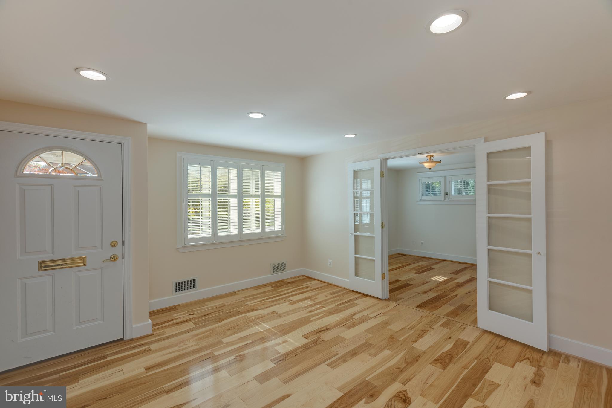 CHURCH COURTS - Residential