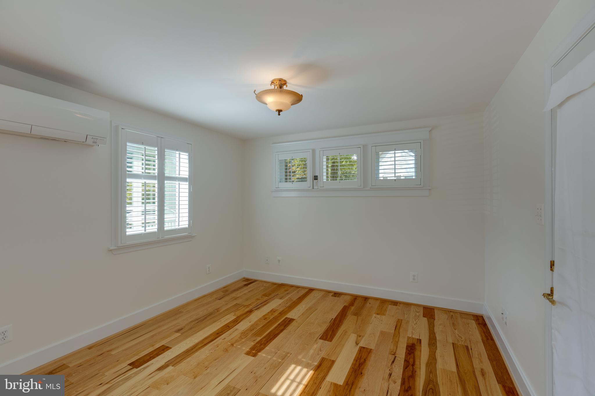 CHURCH COURTS - Residential