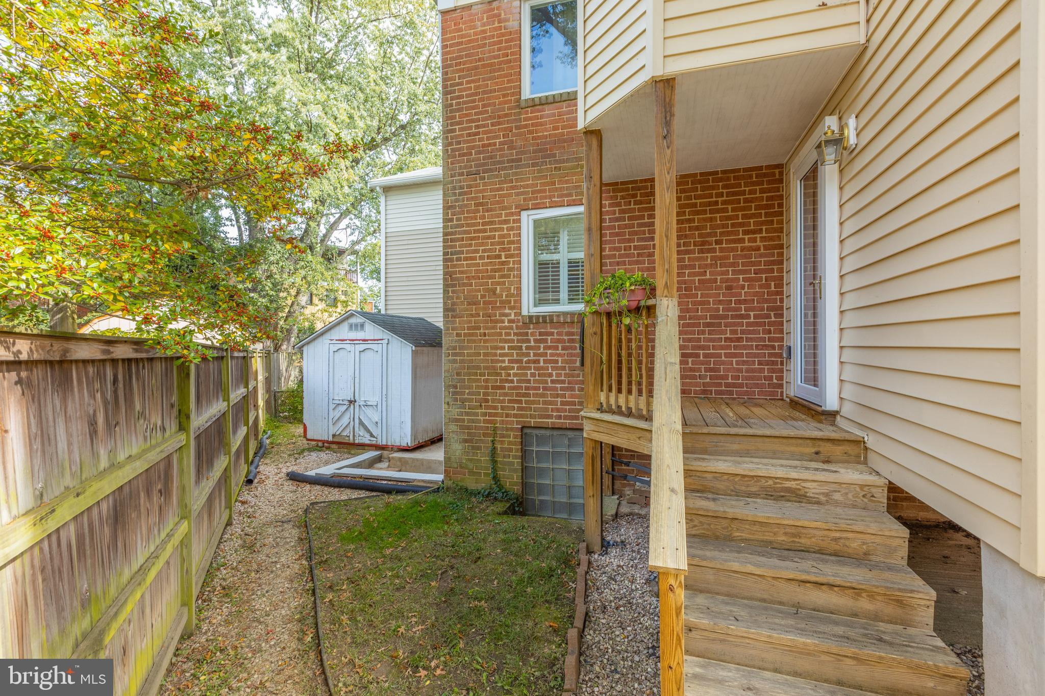 CHURCH COURTS - Residential