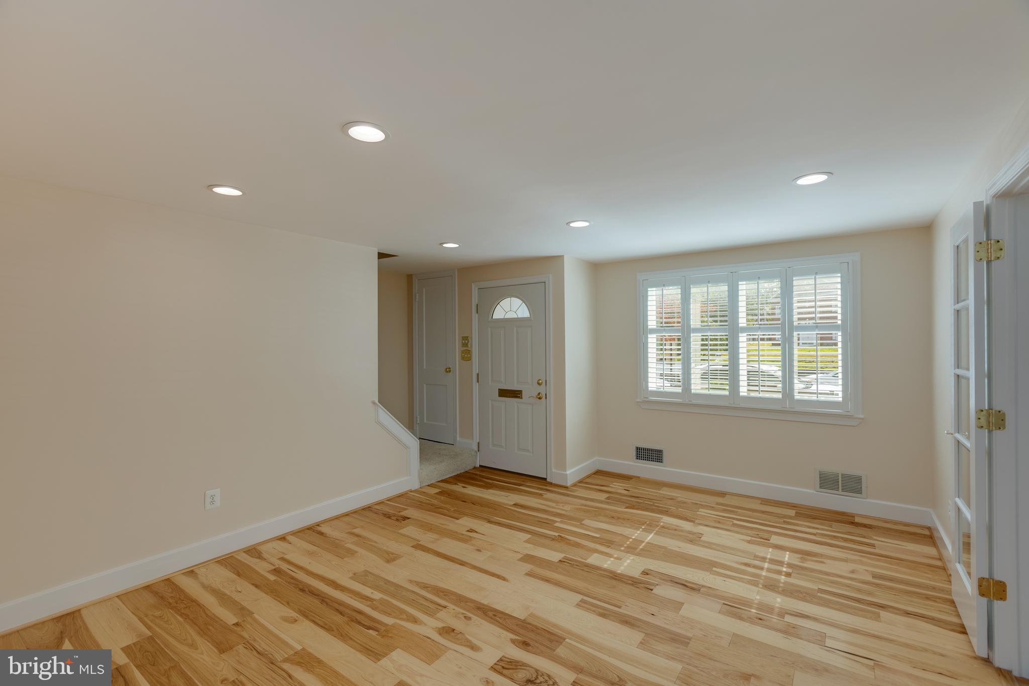 CHURCH COURTS - Residential