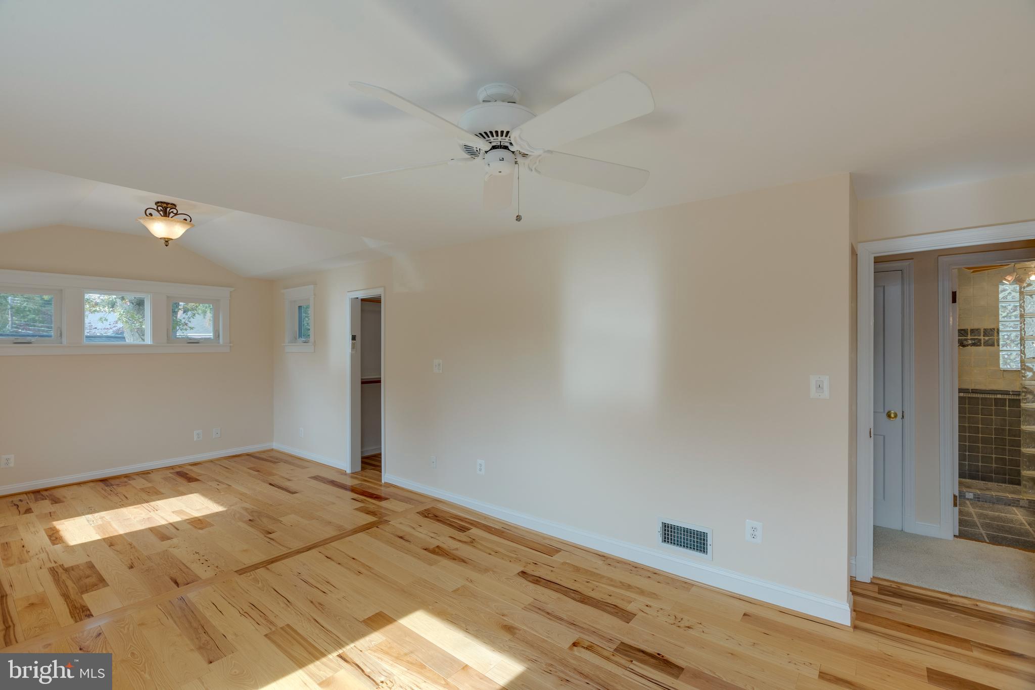 CHURCH COURTS - Residential