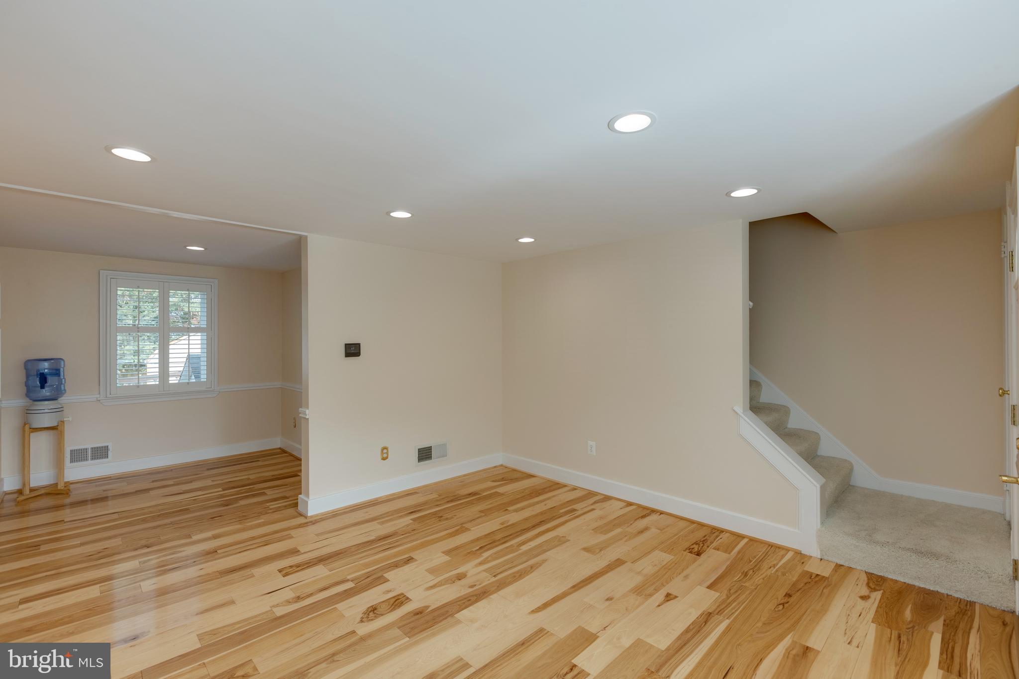 CHURCH COURTS - Residential