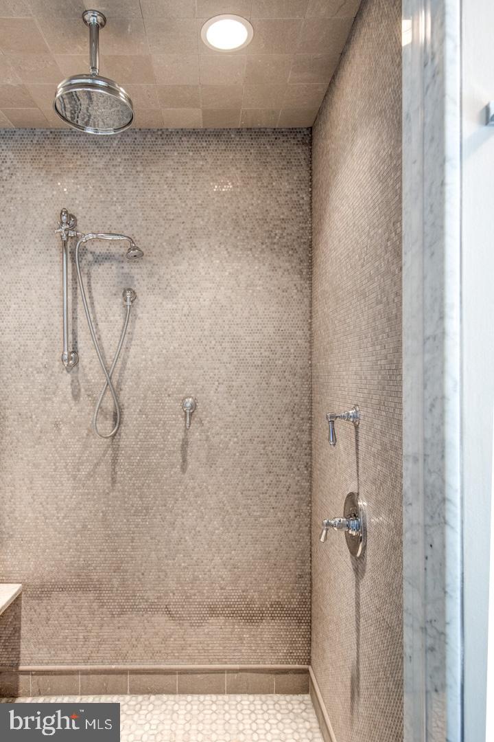 WYNDMOOR - Residential