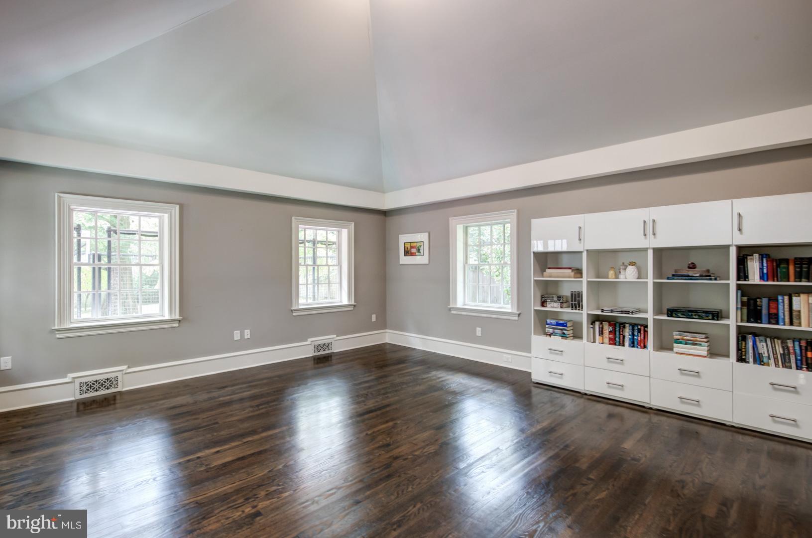 WYNDMOOR - Residential