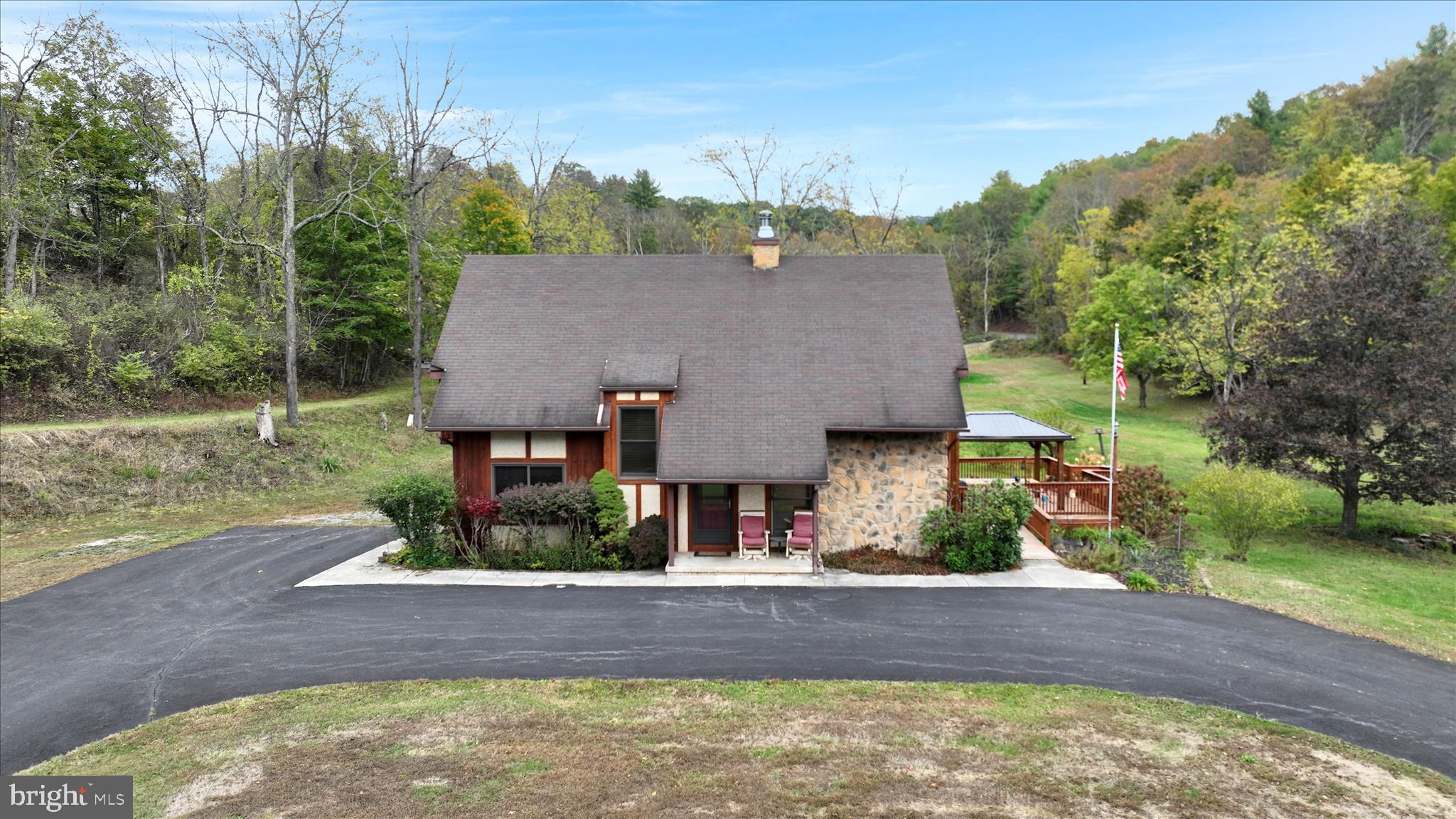509 E SECOND MOUNTAIN ROAD