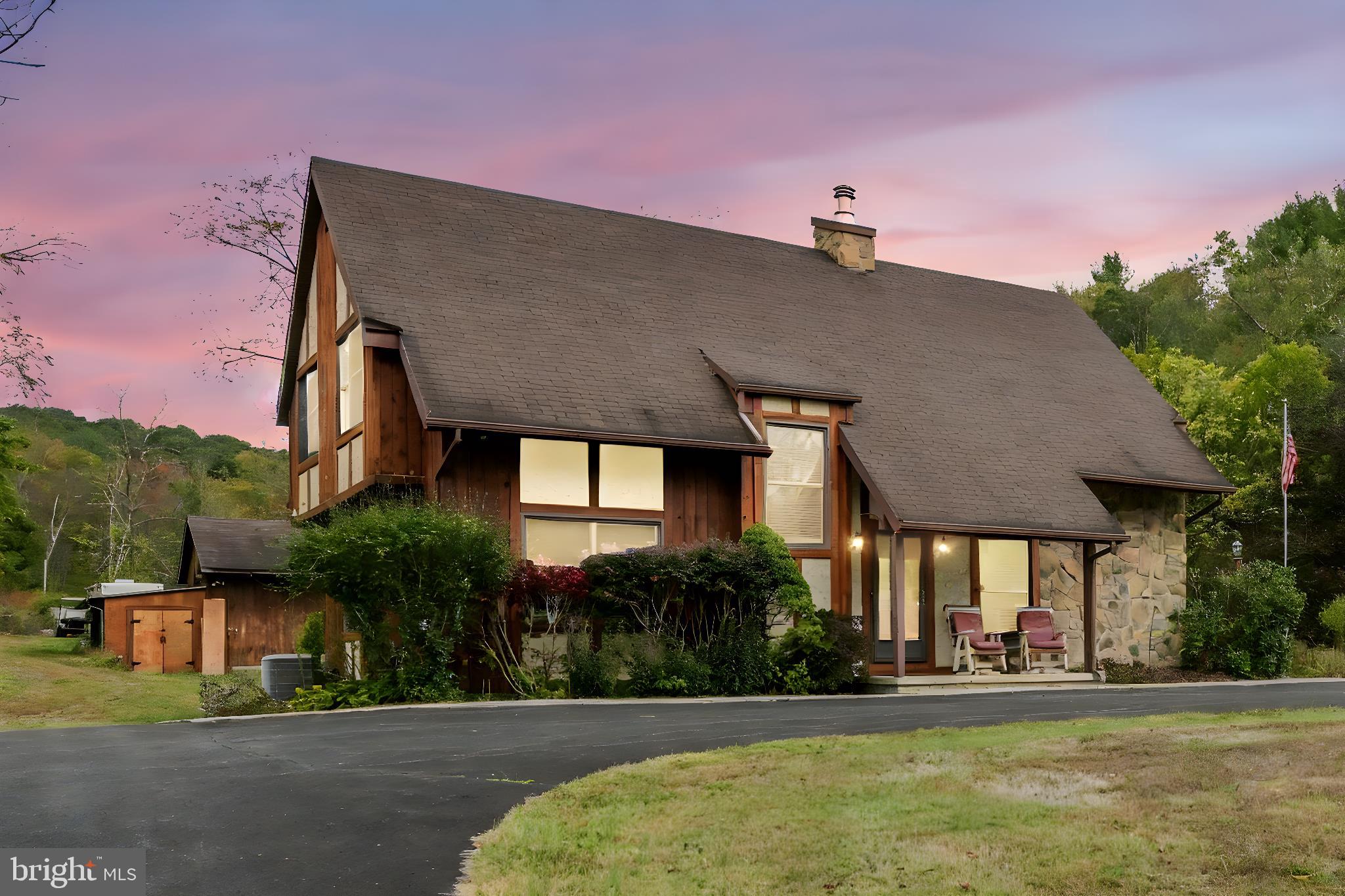 509 E SECOND MOUNTAIN ROAD