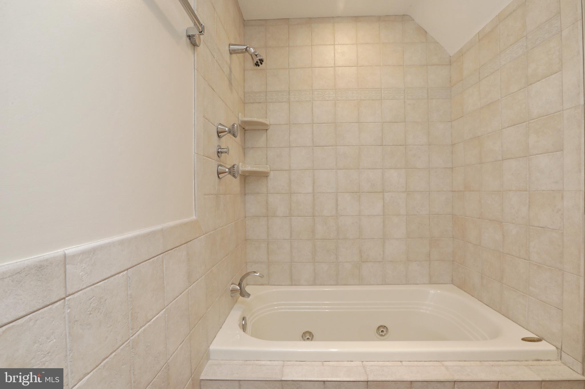 AVENMAR - Residential