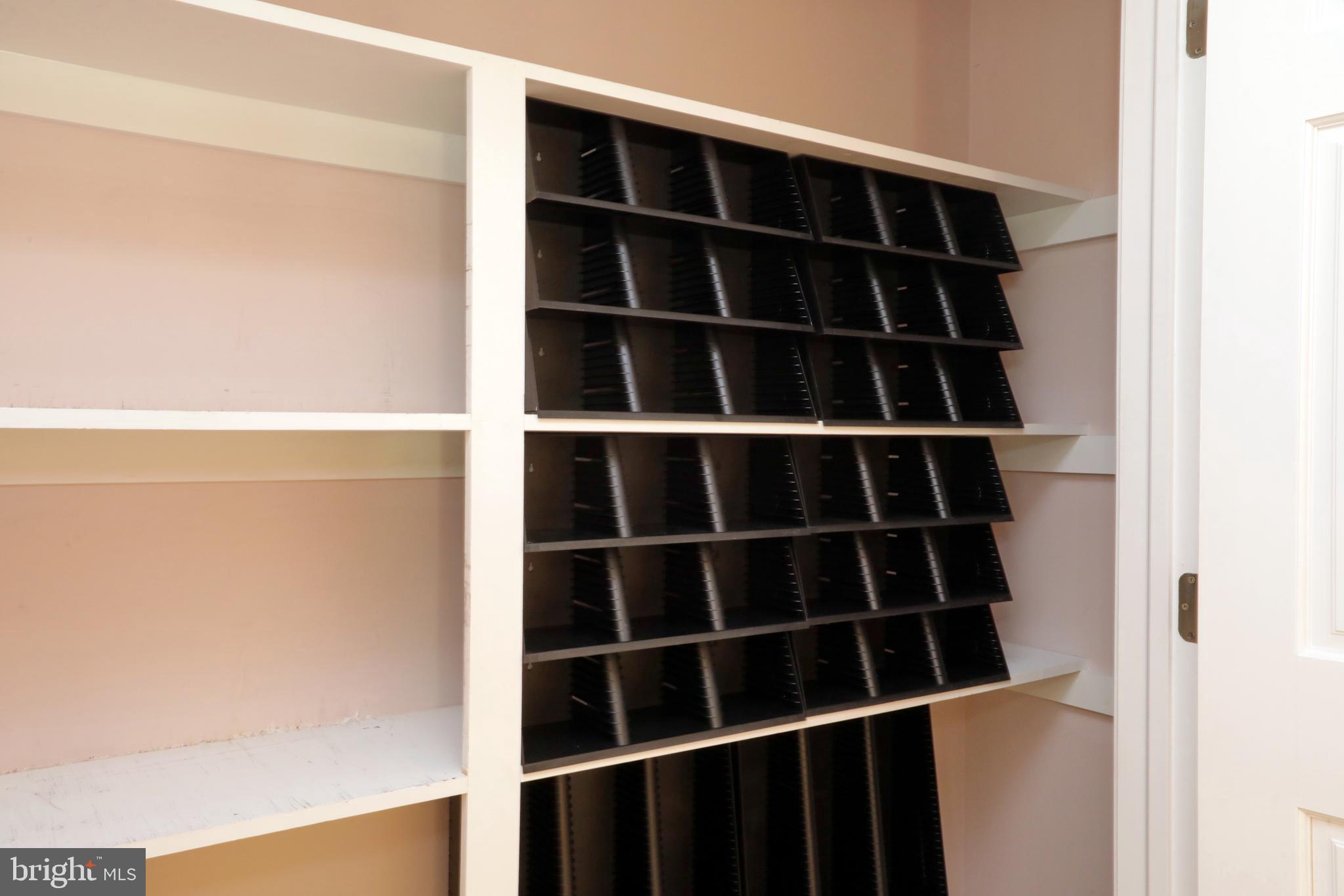 AVENMAR - Residential