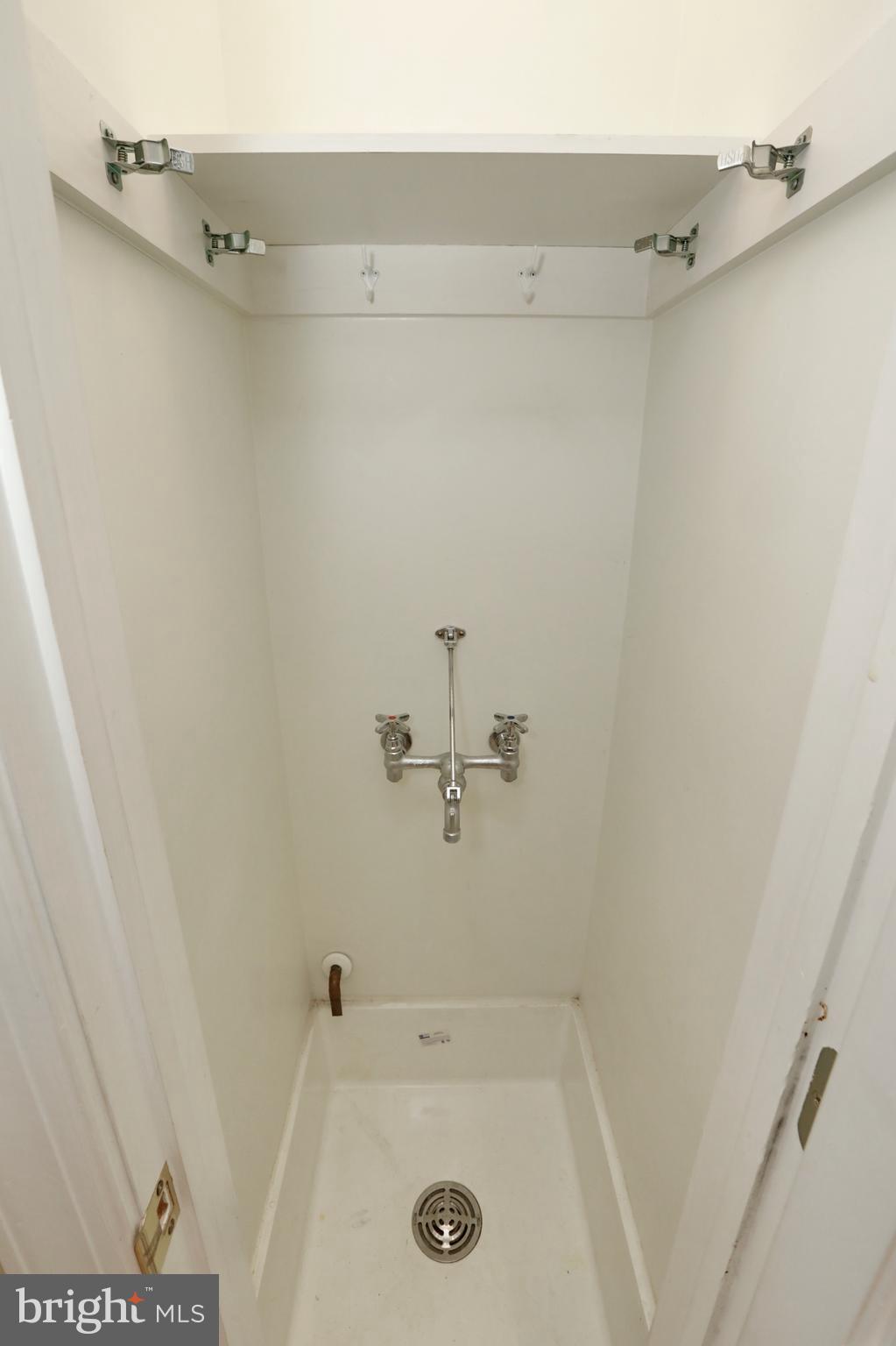 AVENMAR - Residential