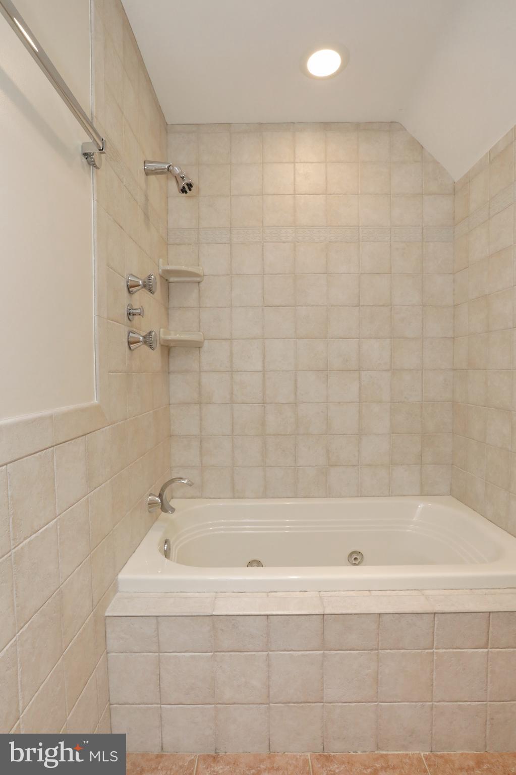 AVENMAR - Residential