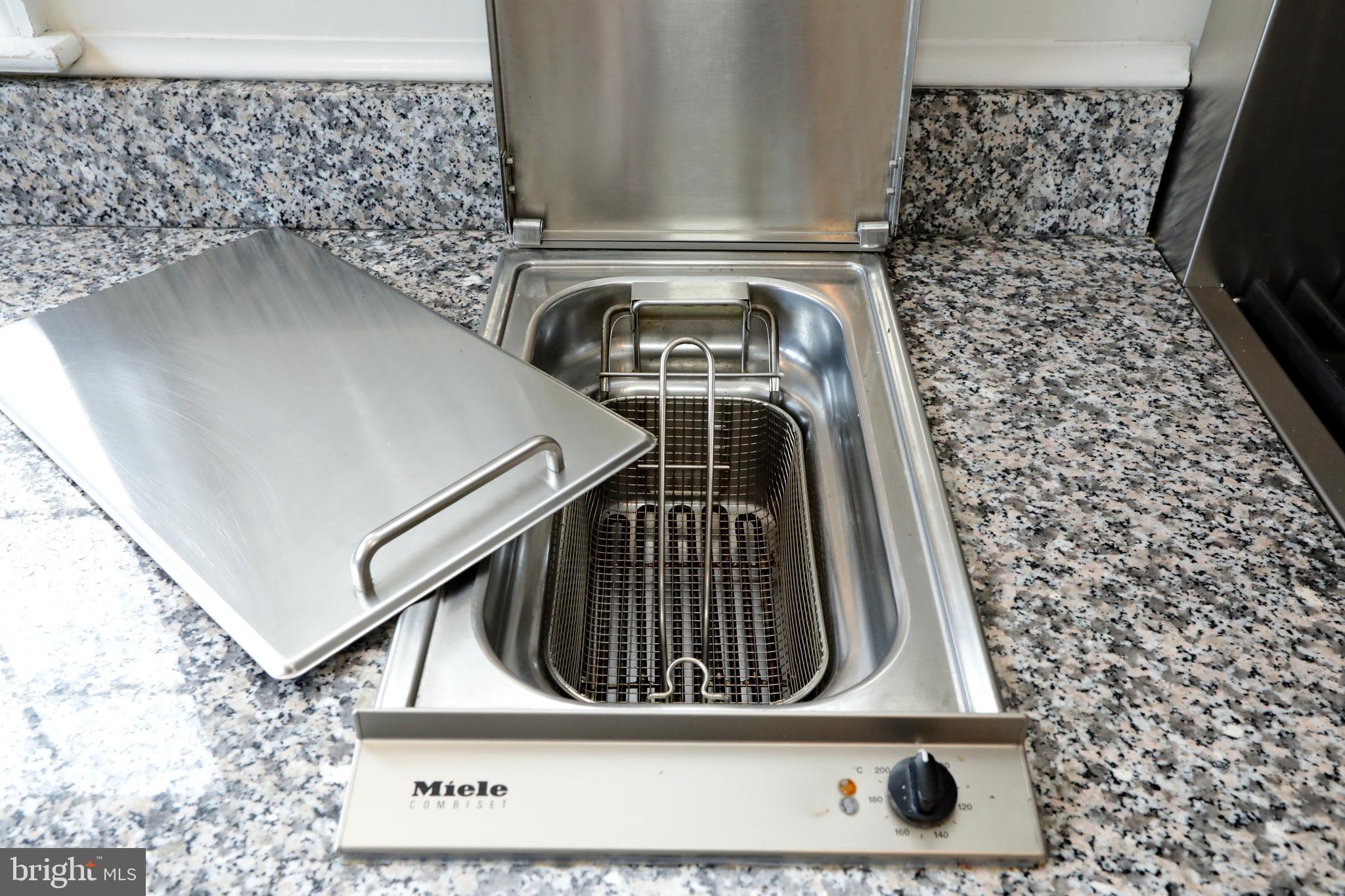 AVENMAR - Residential