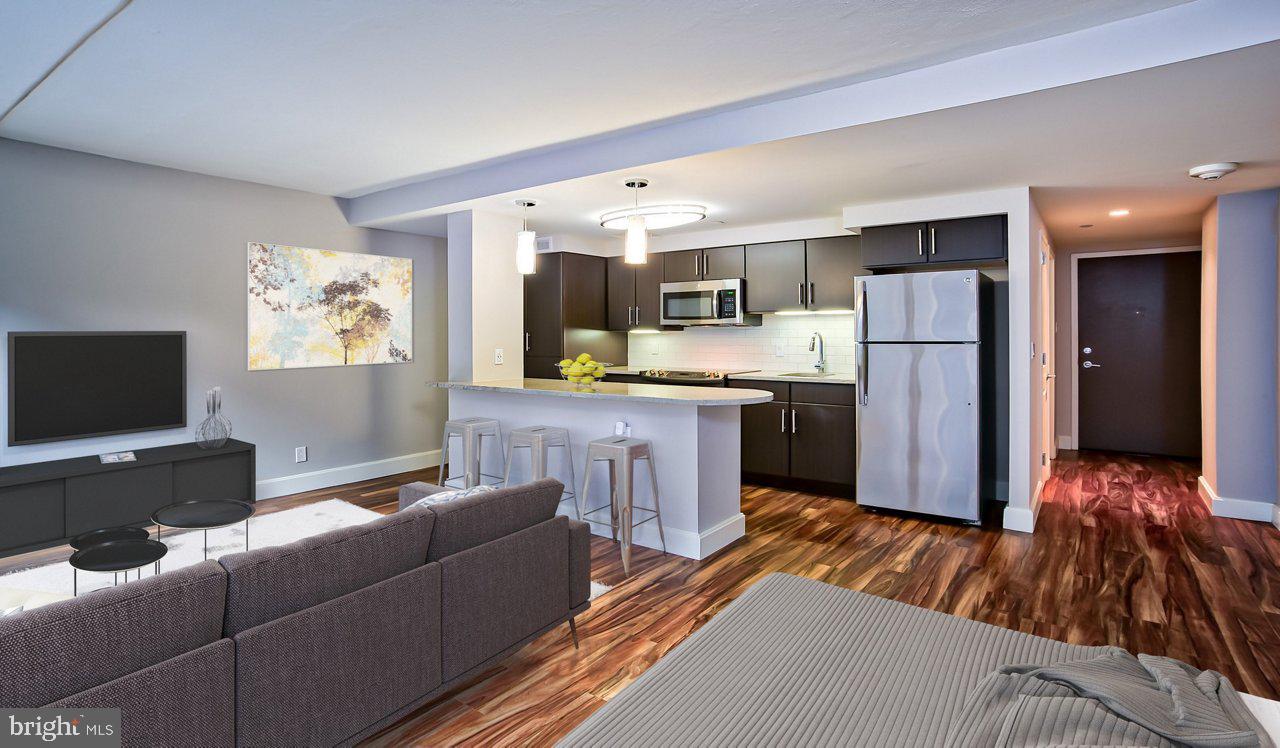 CENTER CITY - Residential Lease