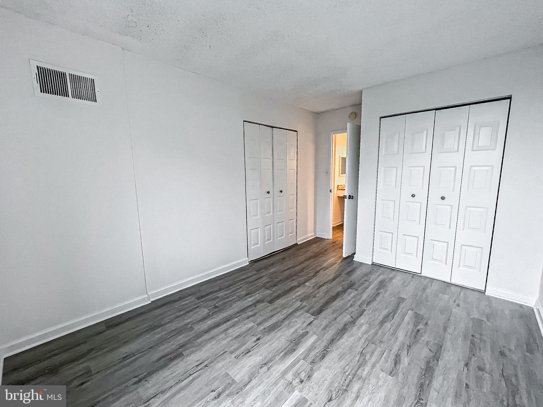 IDYLWOOD TOWERS - Residential Lease