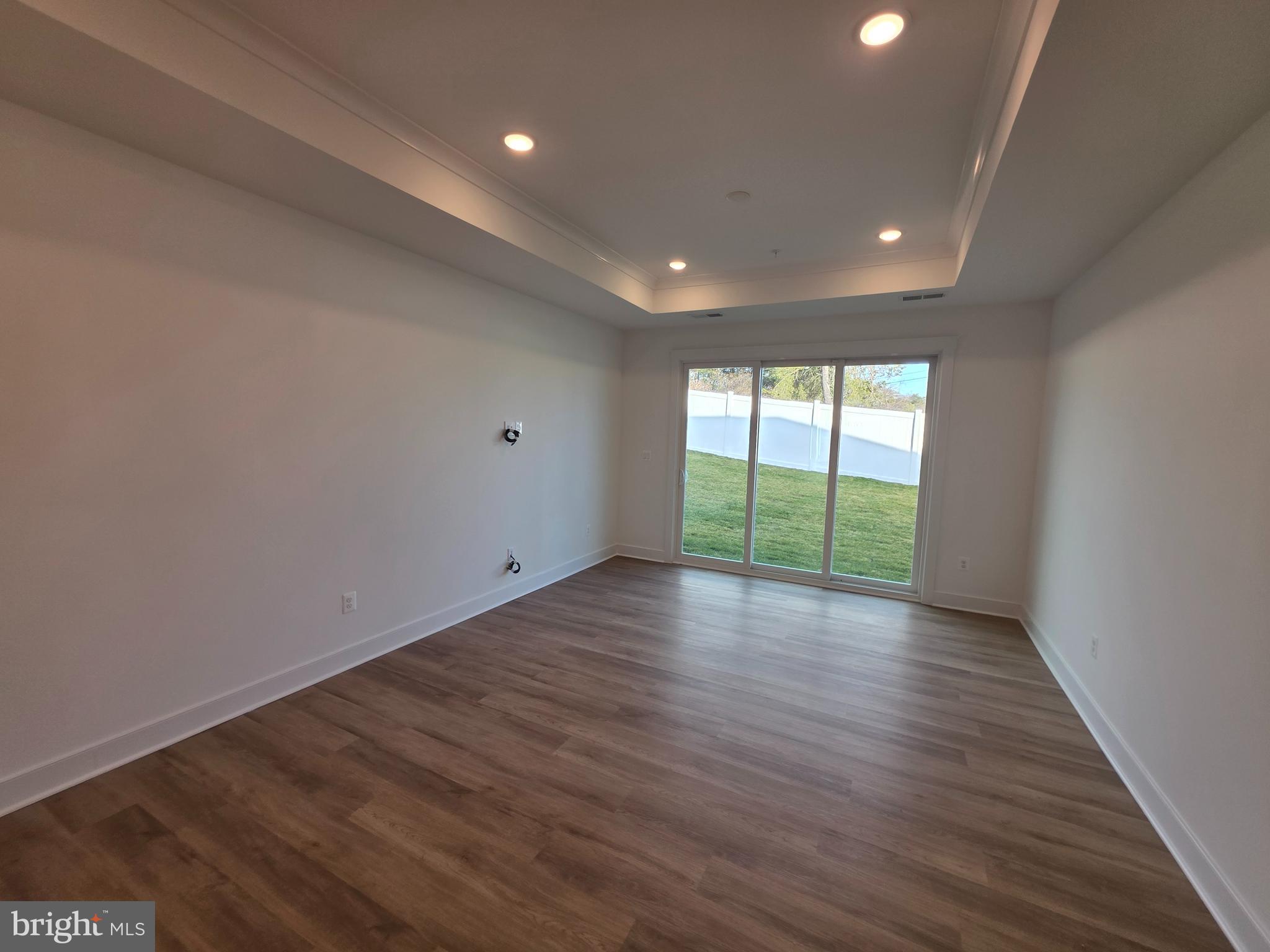 MAGNOLIA HILL - Residential