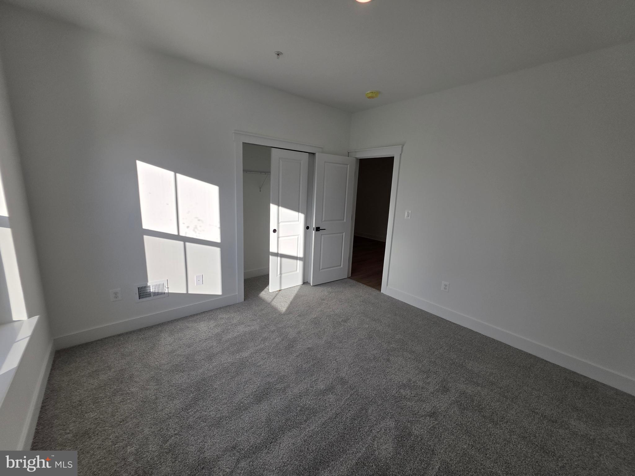 MAGNOLIA HILL - Residential