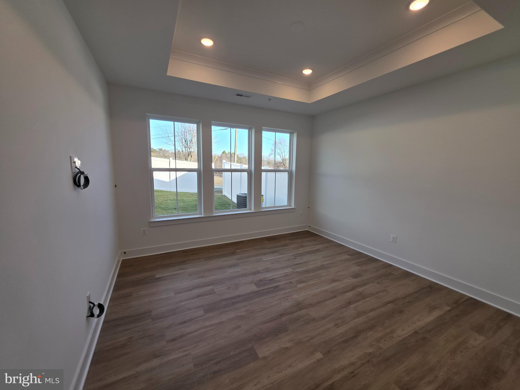 MAGNOLIA HILL - Residential