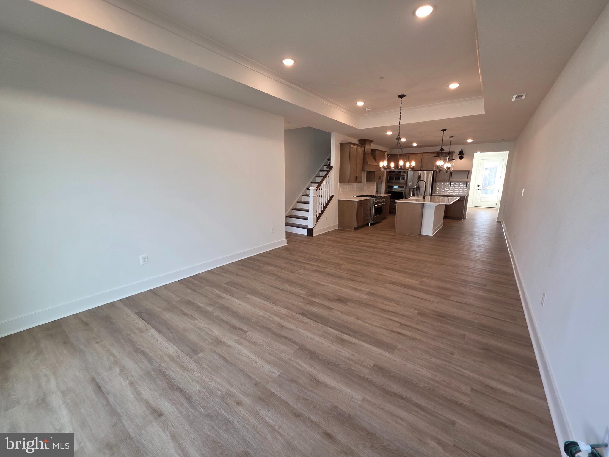 MAGNOLIA HILL - Residential