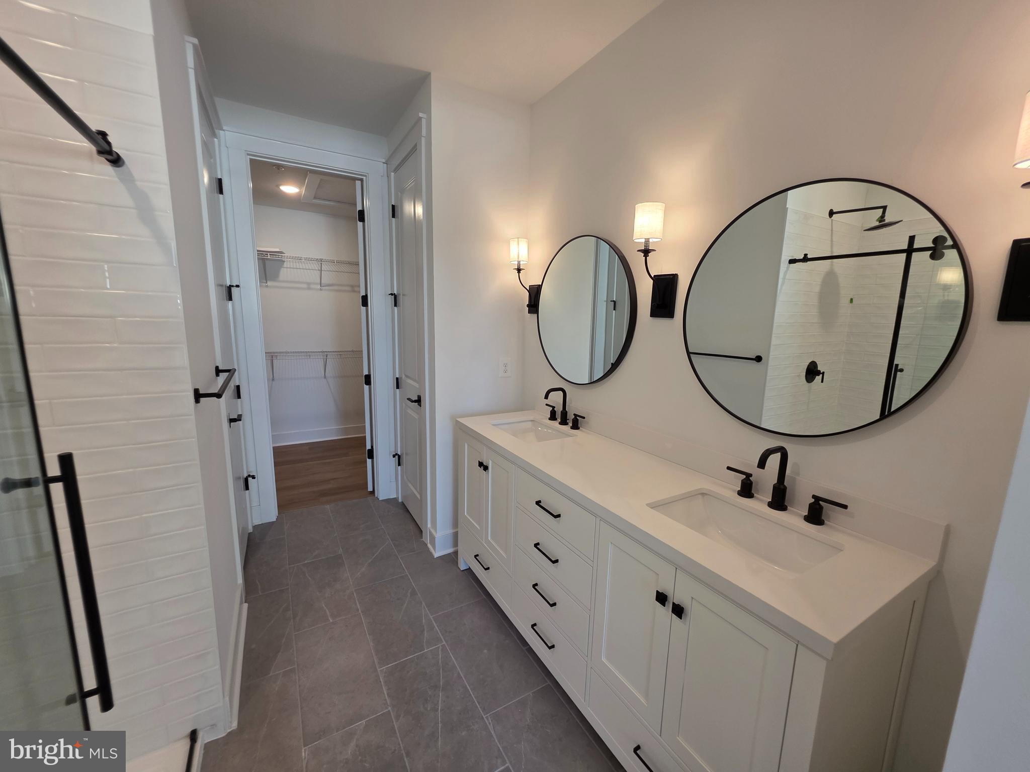 MAGNOLIA HILL - Residential