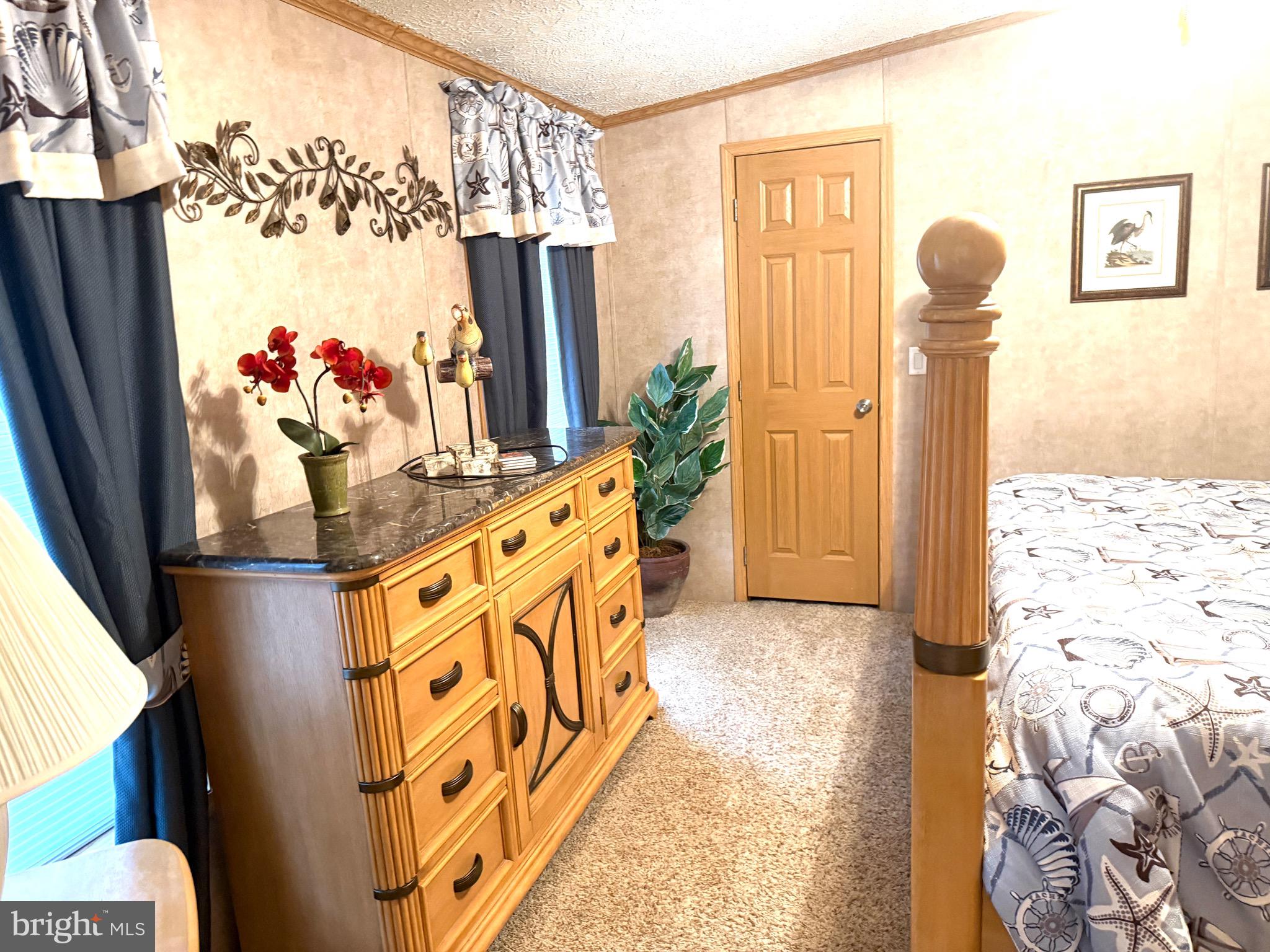 SUN RETREATS REHOBOTH BAY - Residential