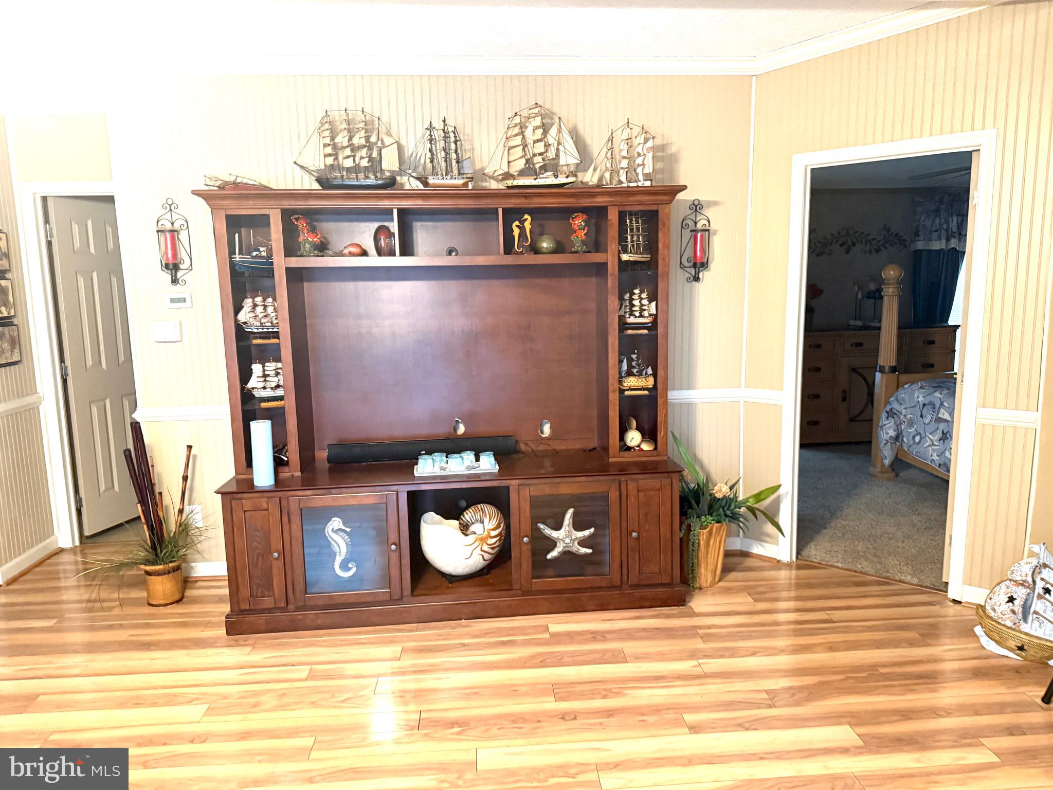 SUN RETREATS REHOBOTH BAY - Residential