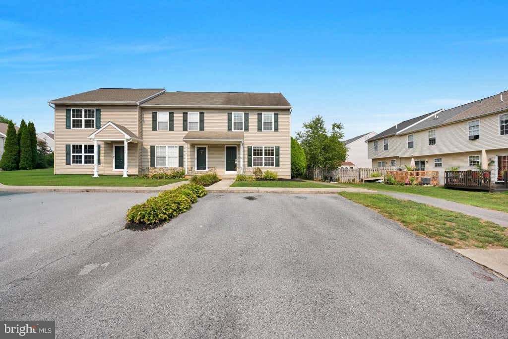 Photo of 2966 Aster Lane, LITITZ, PA 17543 (MLS # PALA2092570)