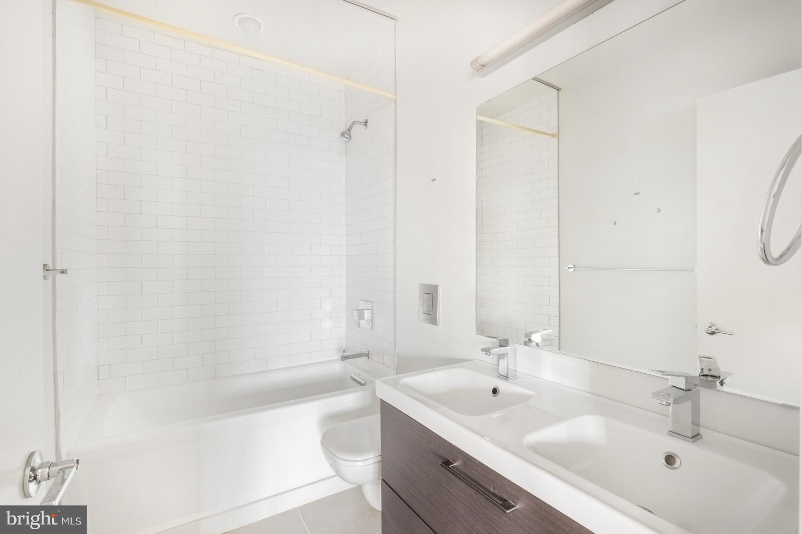 FISHTOWN - Residential Lease
