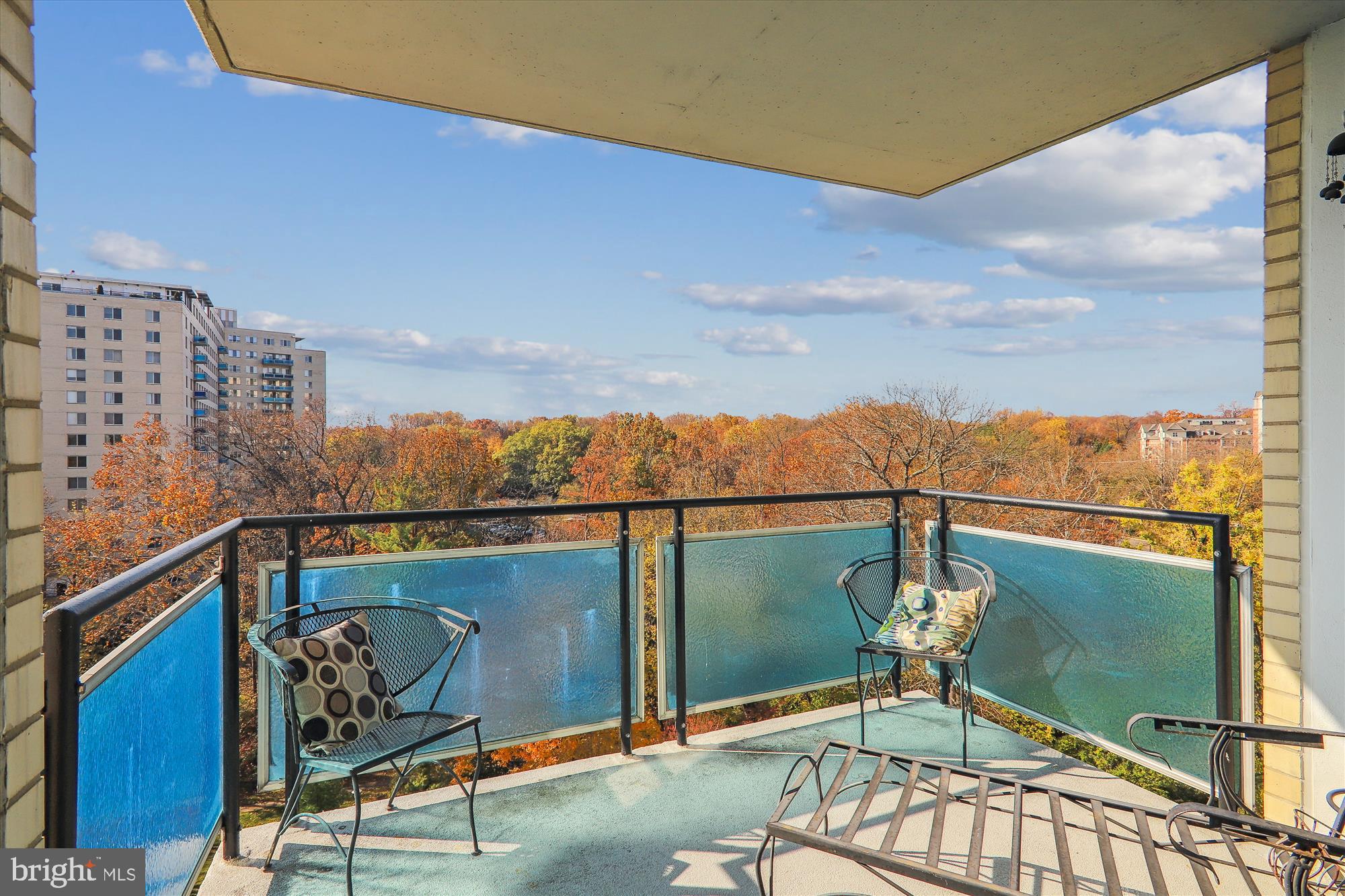 GROSVENOR PARK - Residential