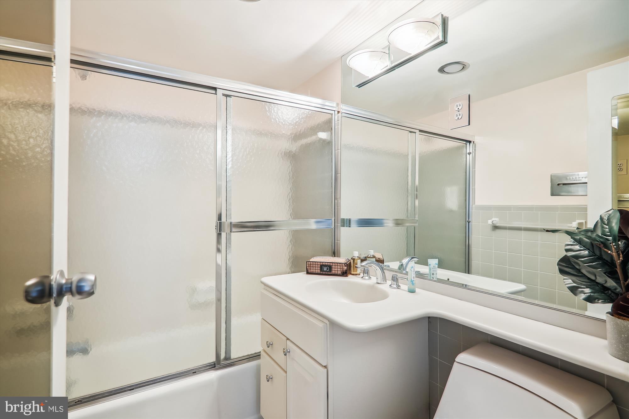 GROSVENOR PARK - Residential