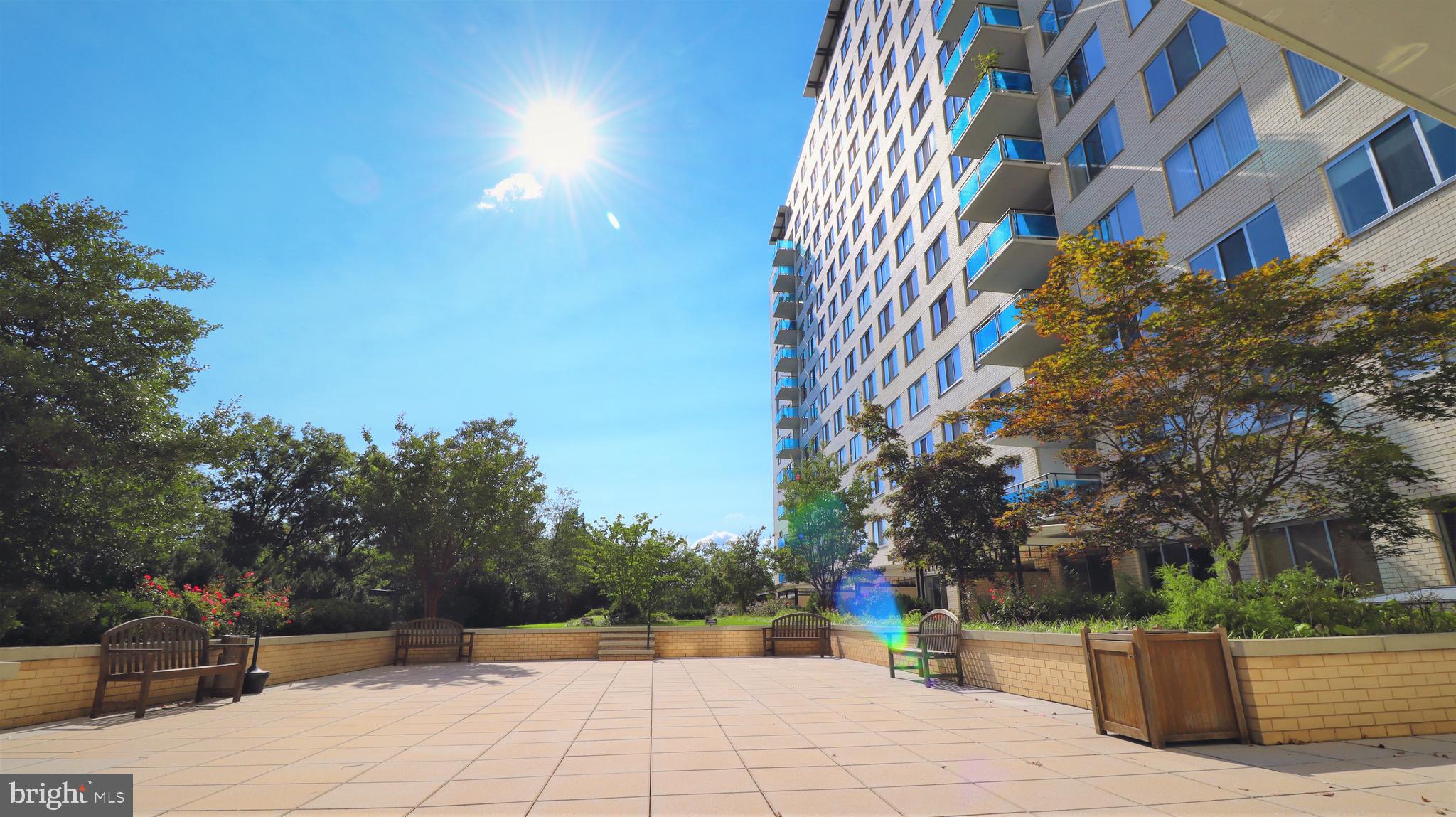 GROSVENOR PARK - Residential