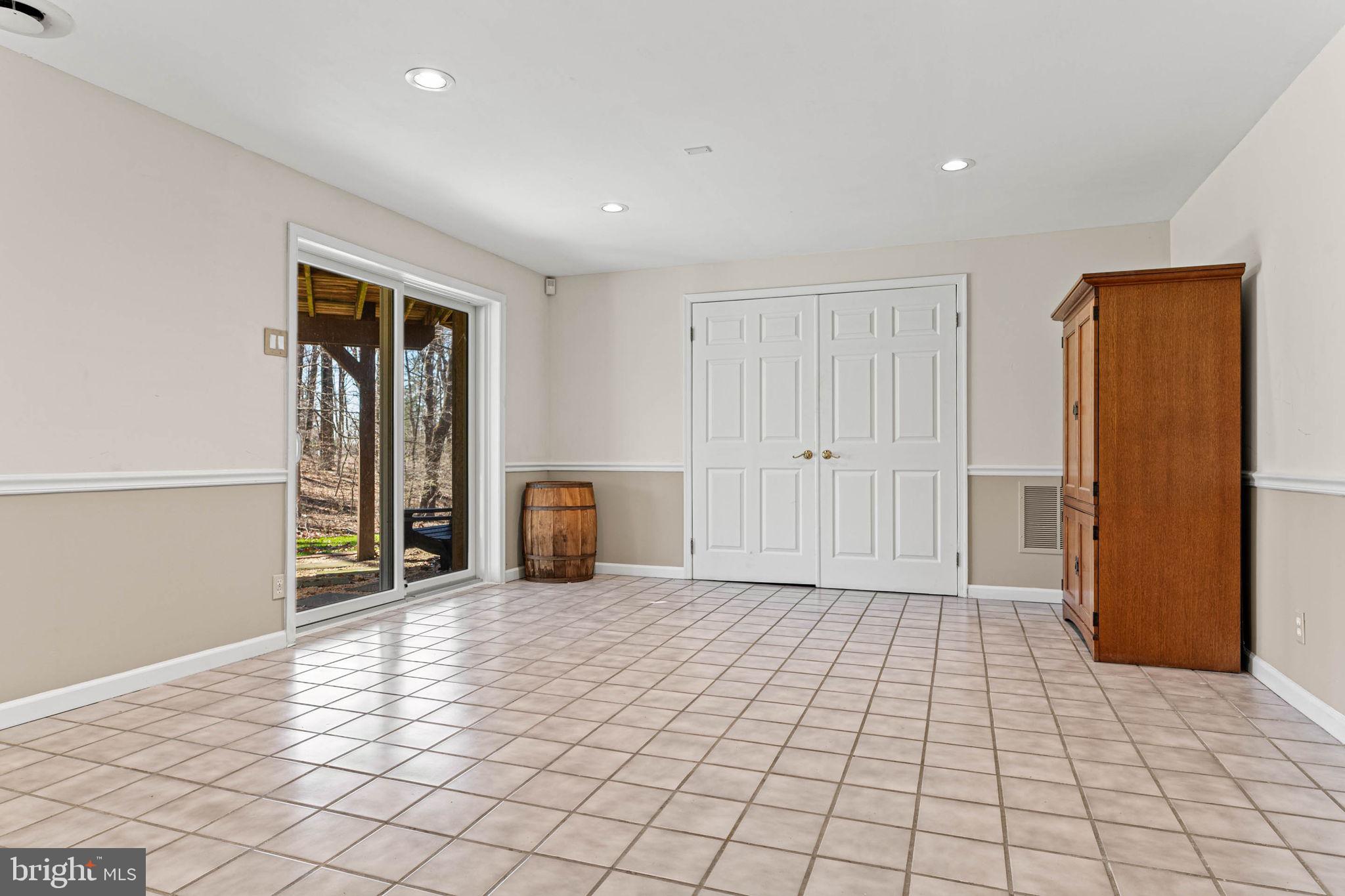 BRIGADOON - Residential