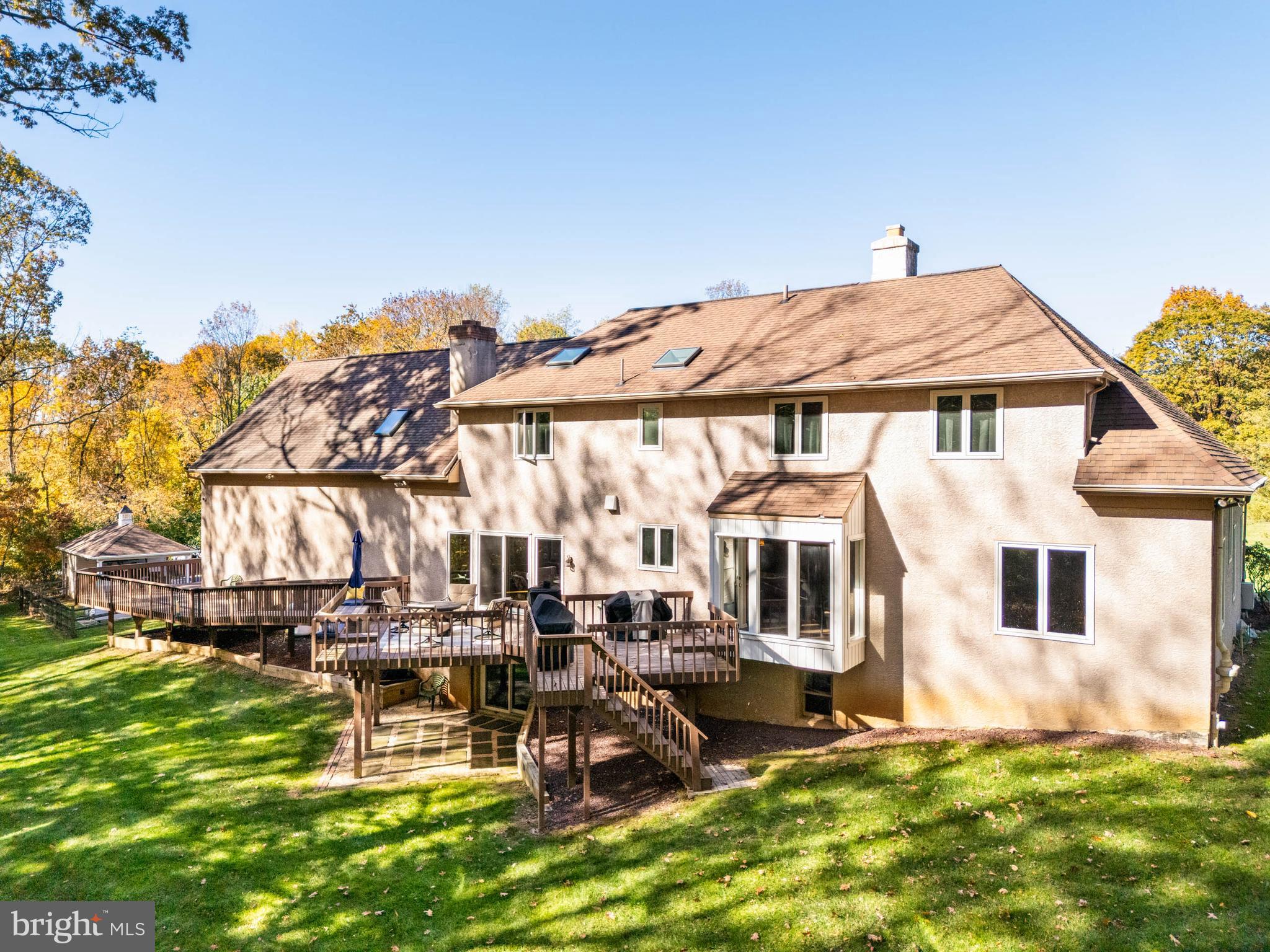 BRIGADOON - Residential