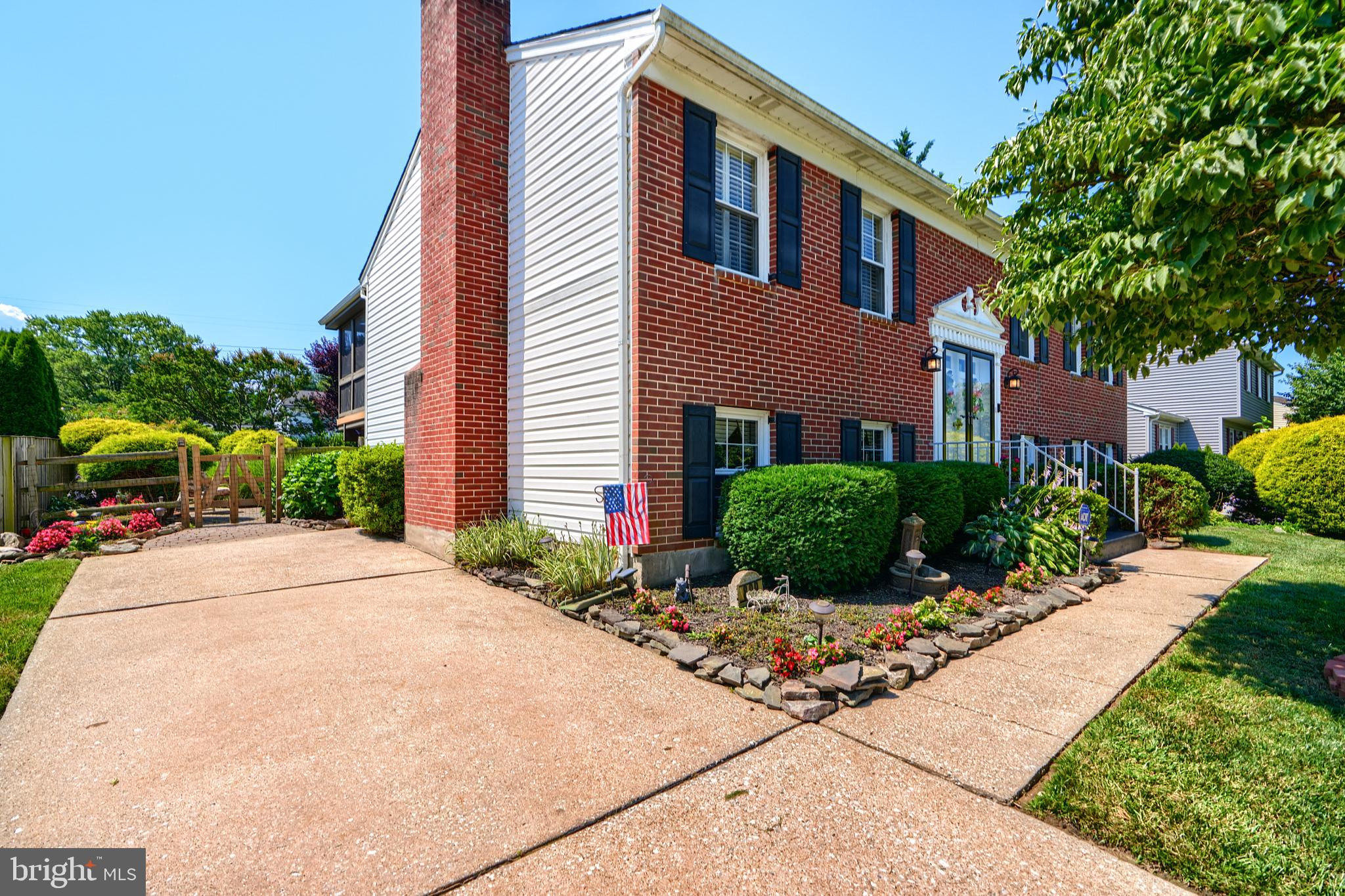 809 STAFFORDSHIRE ROAD