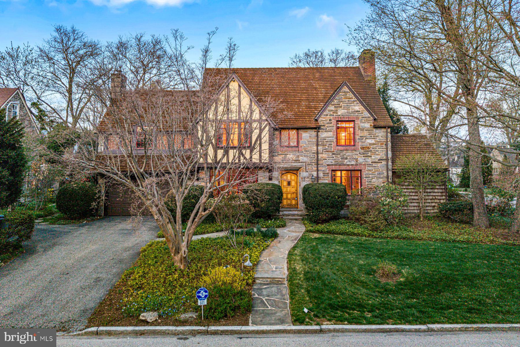 COLLEGE PARK - Residential