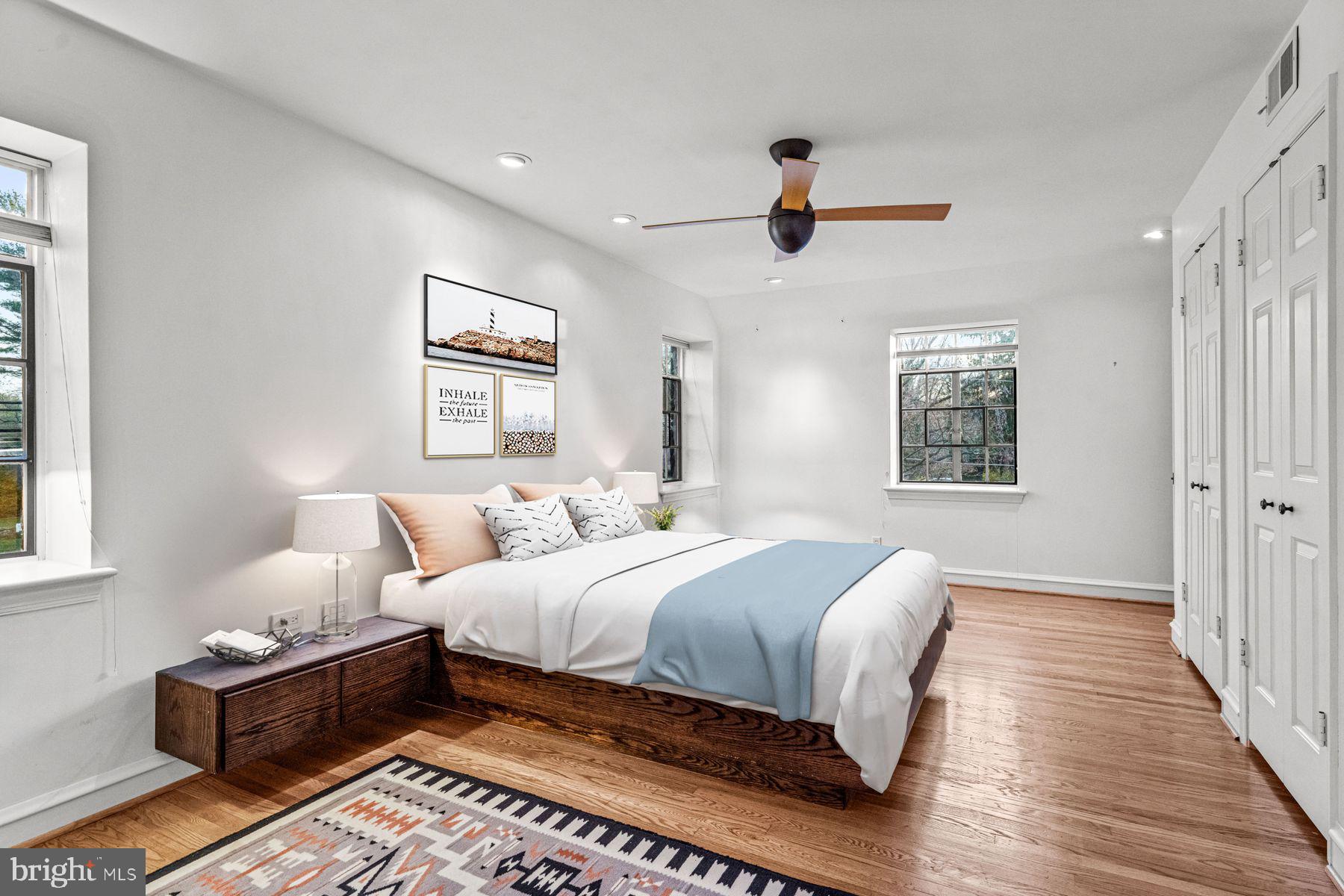 COLLEGE PARK - Residential