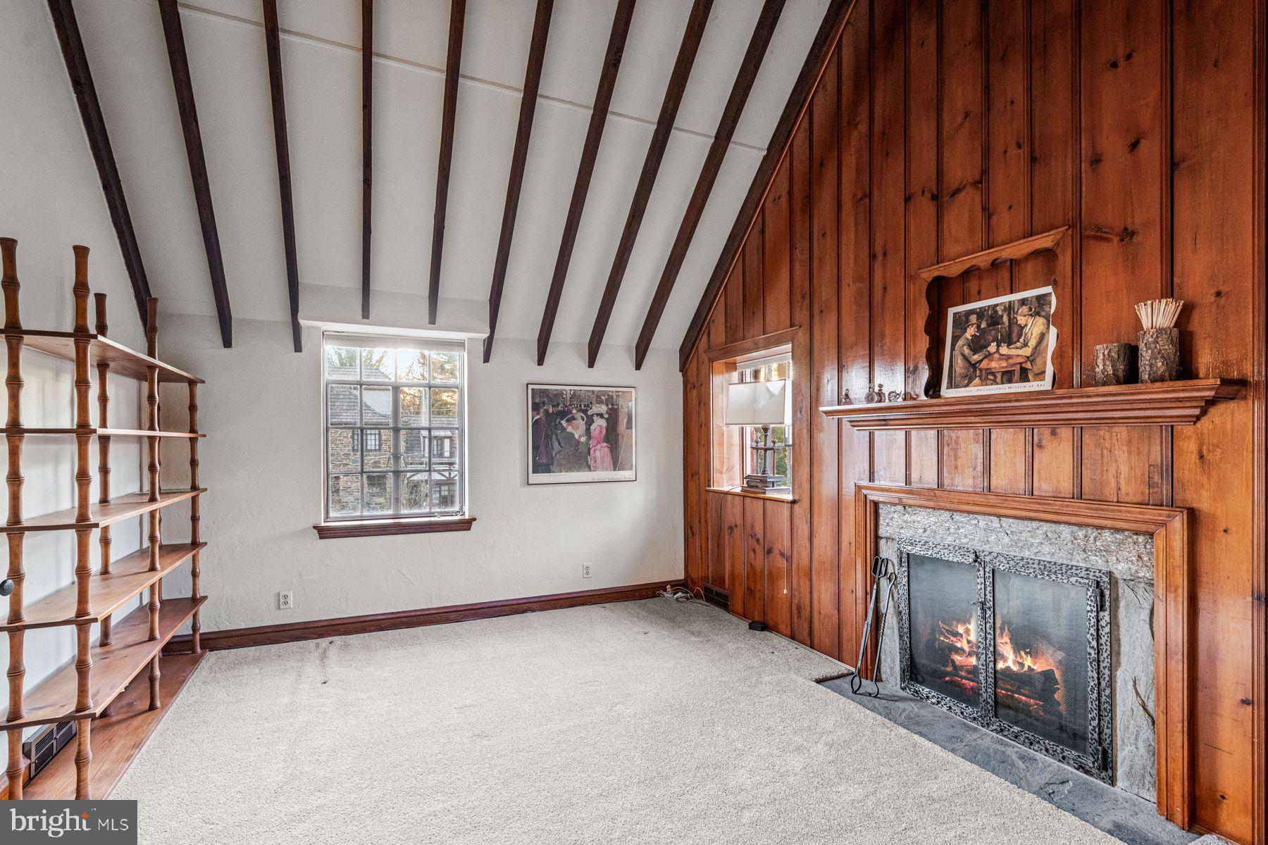 COLLEGE PARK - Residential