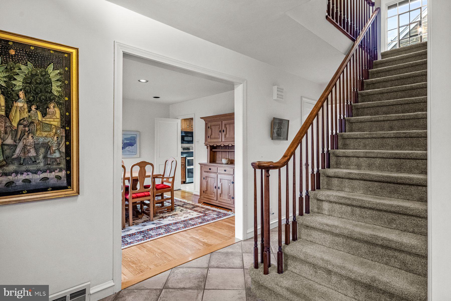 COLLEGE PARK - Residential