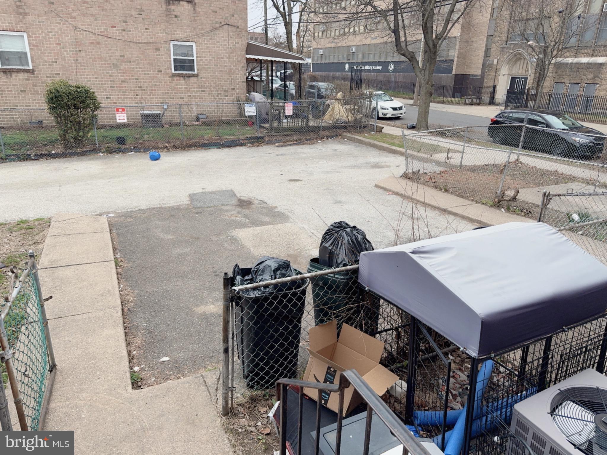 1228 W SUSQUEHANNA AVENUE