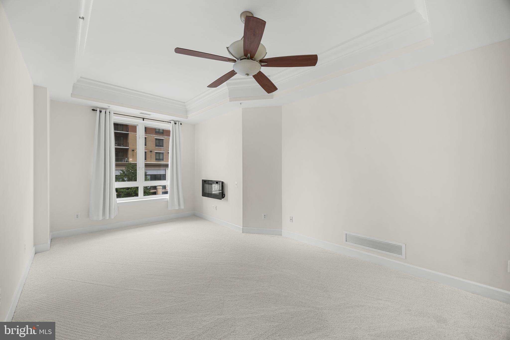 GRANDVIEW AT ANNAPOLIS TOWNE CENTRE - Residential