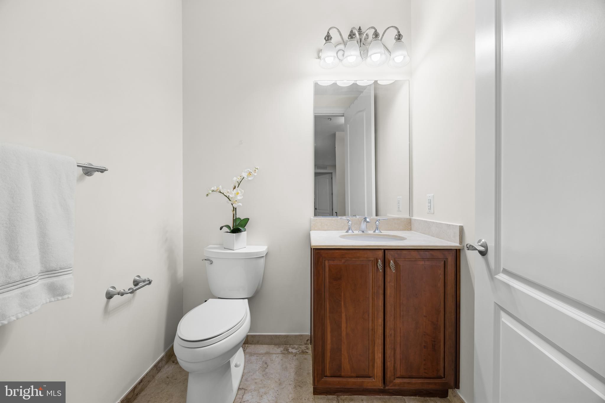 GRANDVIEW AT ANNAPOLIS TOWNE CENTRE - Residential