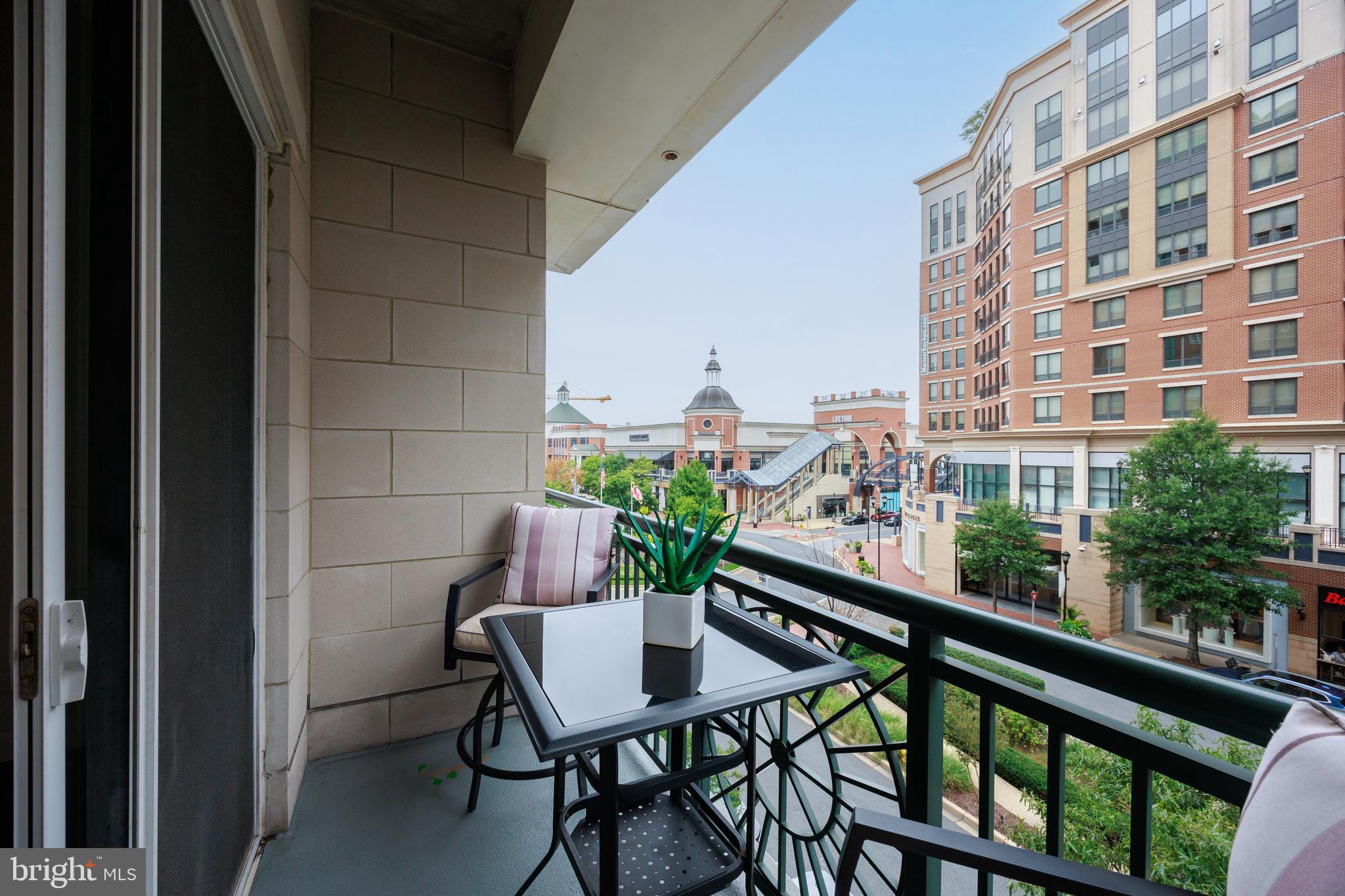 GRANDVIEW AT ANNAPOLIS TOWNE CENTRE - Residential