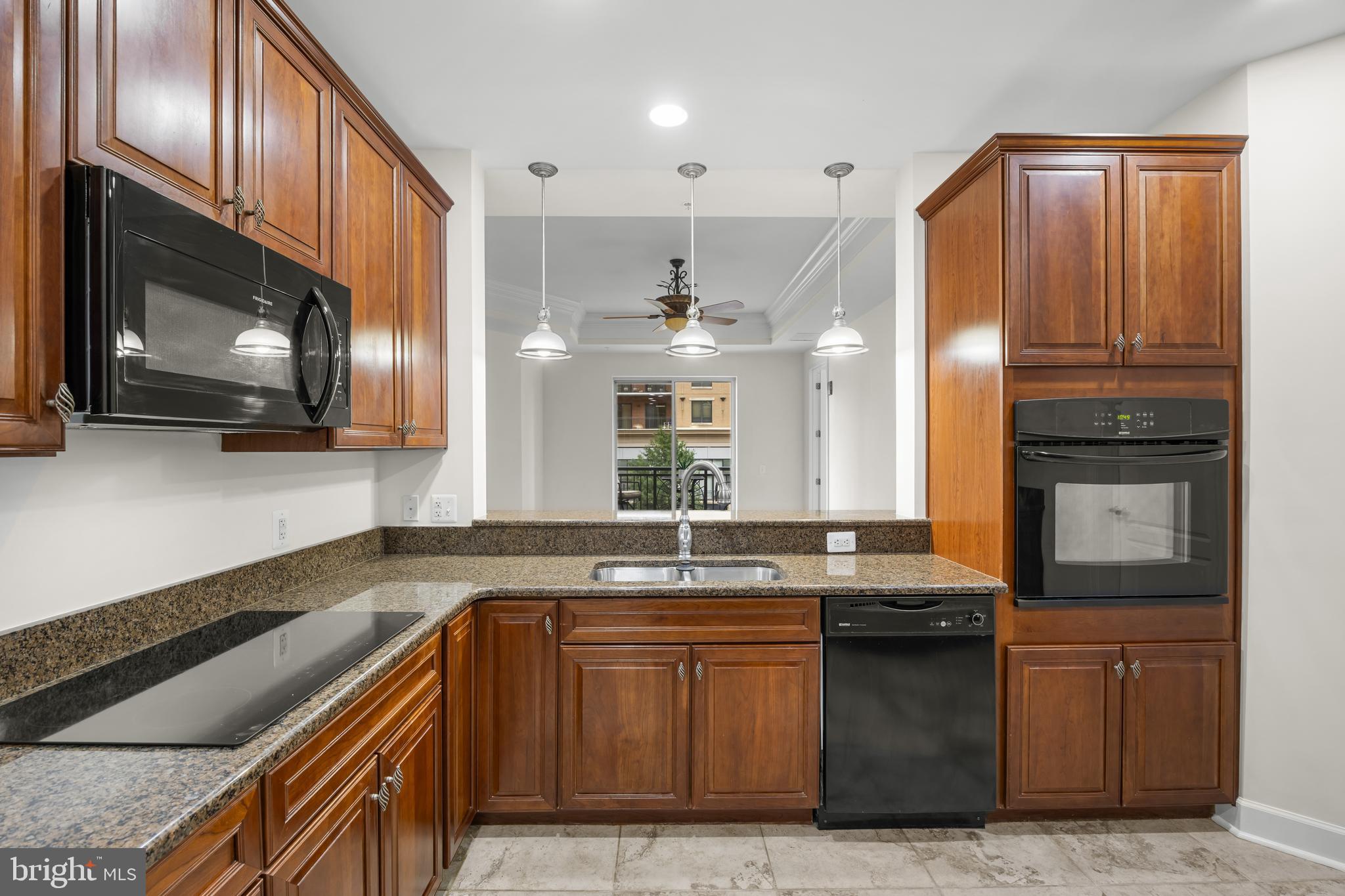 GRANDVIEW AT ANNAPOLIS TOWNE CENTRE - Residential