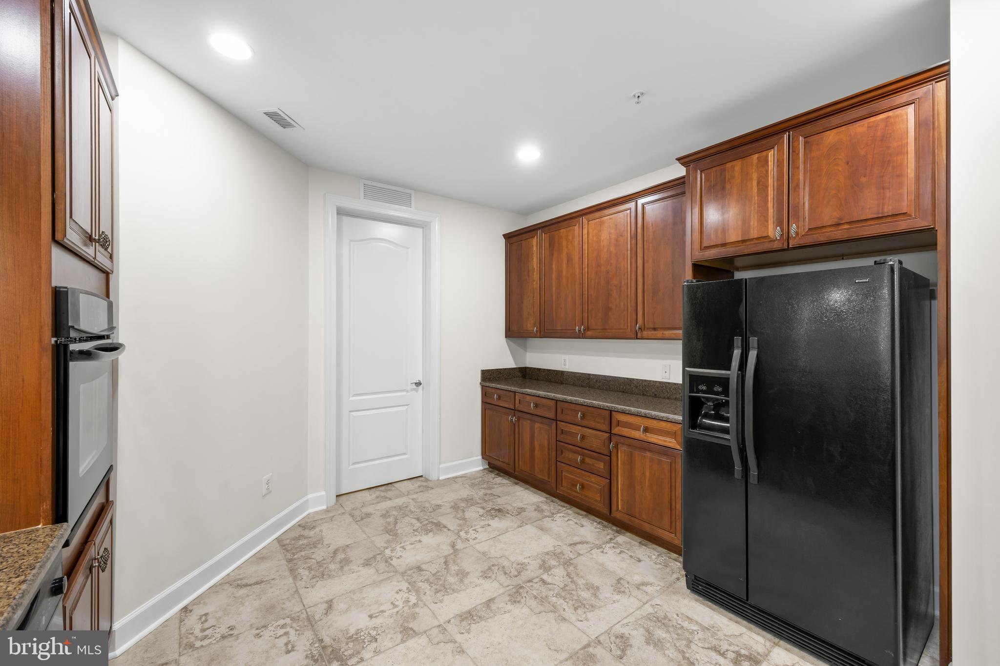 GRANDVIEW AT ANNAPOLIS TOWNE CENTRE - Residential