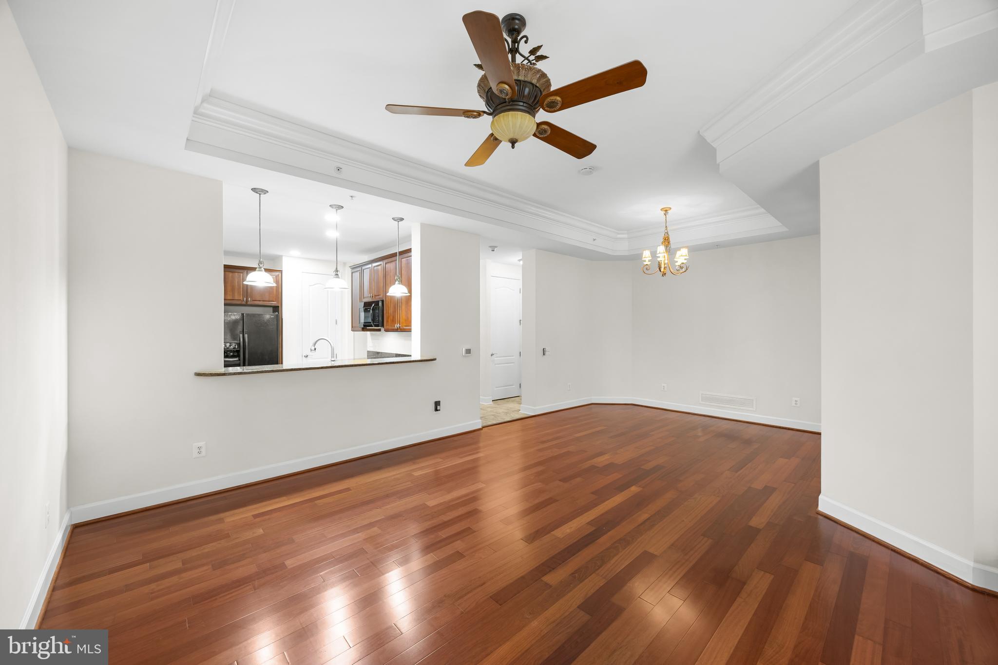 GRANDVIEW AT ANNAPOLIS TOWNE CENTRE - Residential